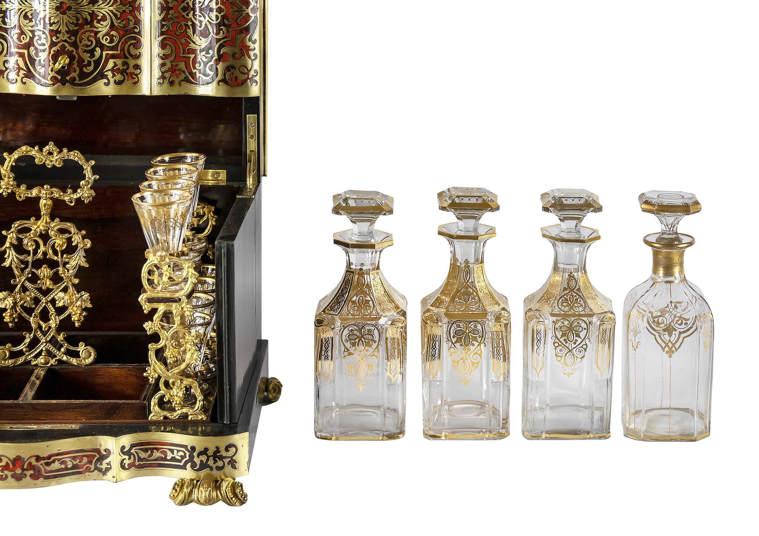 XIXe siècle Boîte à liqueur Boulle / Napoléon III du 19ème siècle en vente
