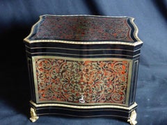 cave à liqueur du 19ème siècle en marqueterie Boulle Napoléon III française