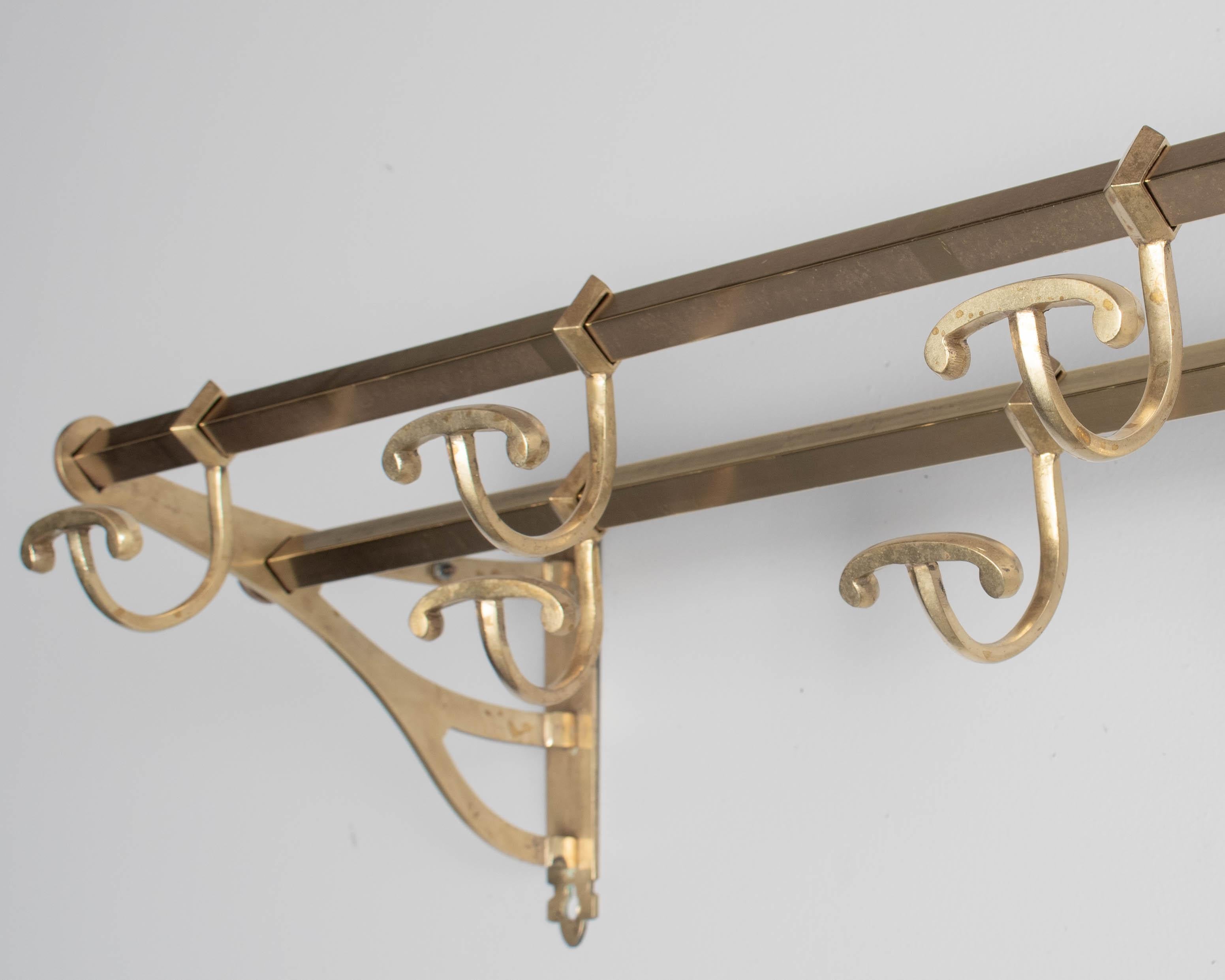 Moulage Porte-manteau et porte-chapeau en laiton français du 19e siècle en vente