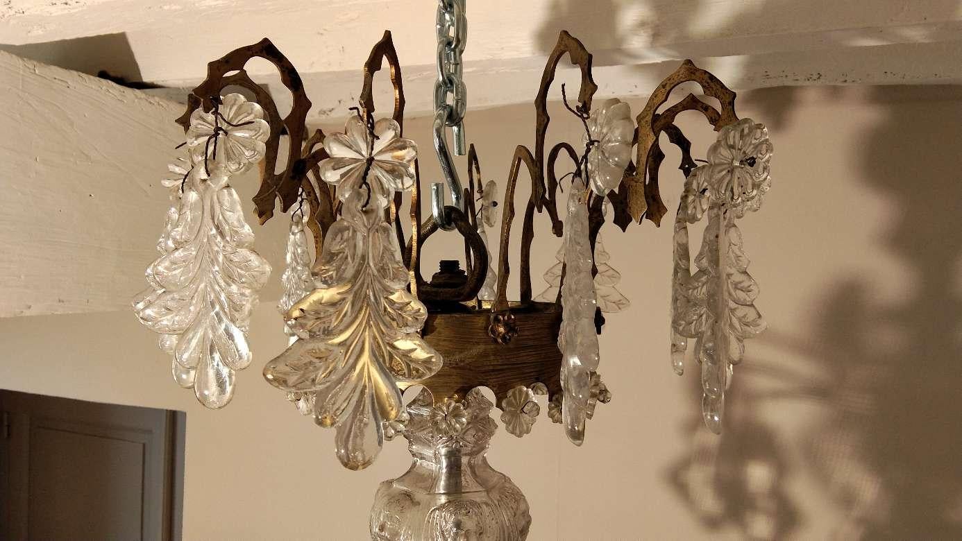 19th Century French Brass Crystal Chandelier For Sale 1