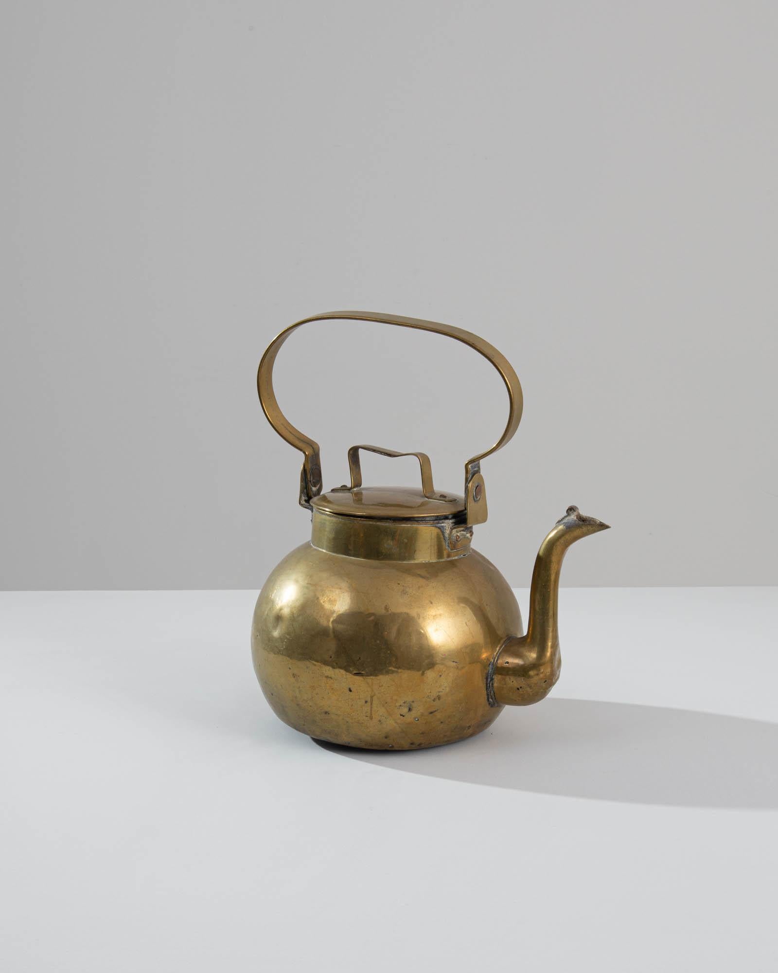 19th Century French Brass Kettle For Sale at 1stDibs