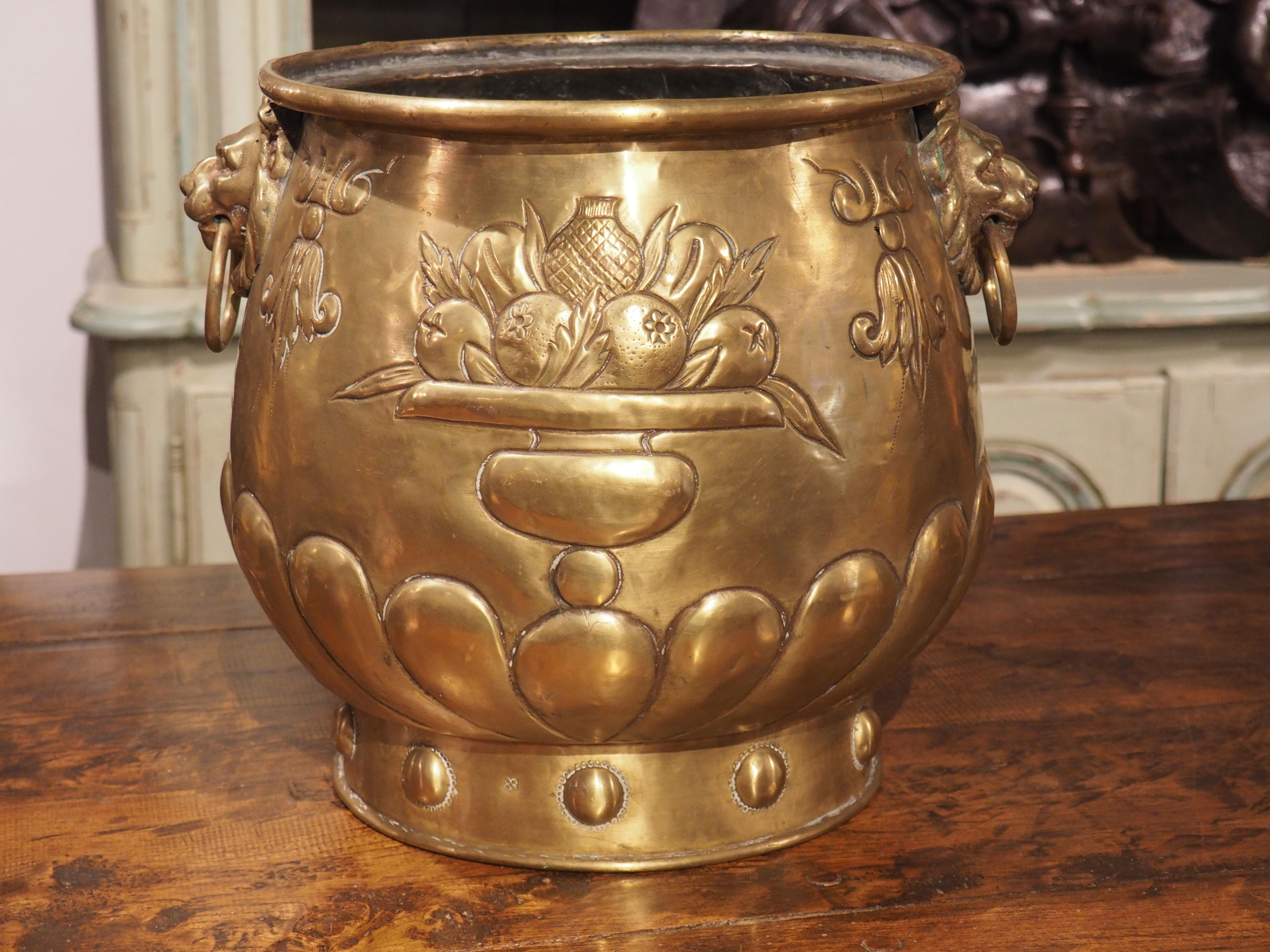 19th Century French Brass Repousse Cachepot with Coats of Arms and Lions For Sale 4
