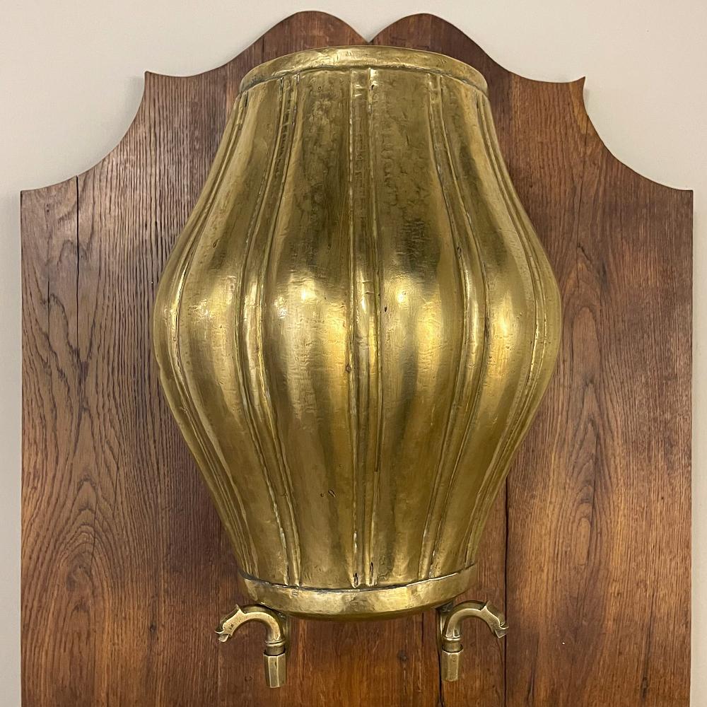 19th Century French Brass Wall Fountain, Lavabo In Good Condition For Sale In Dallas, TX