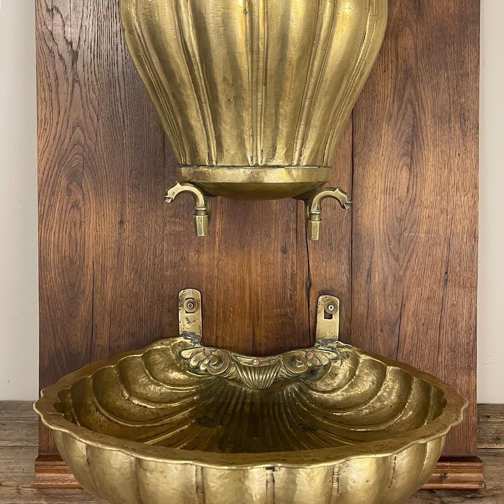 19th Century French Brass Wall Fountain, Lavabo For Sale 2