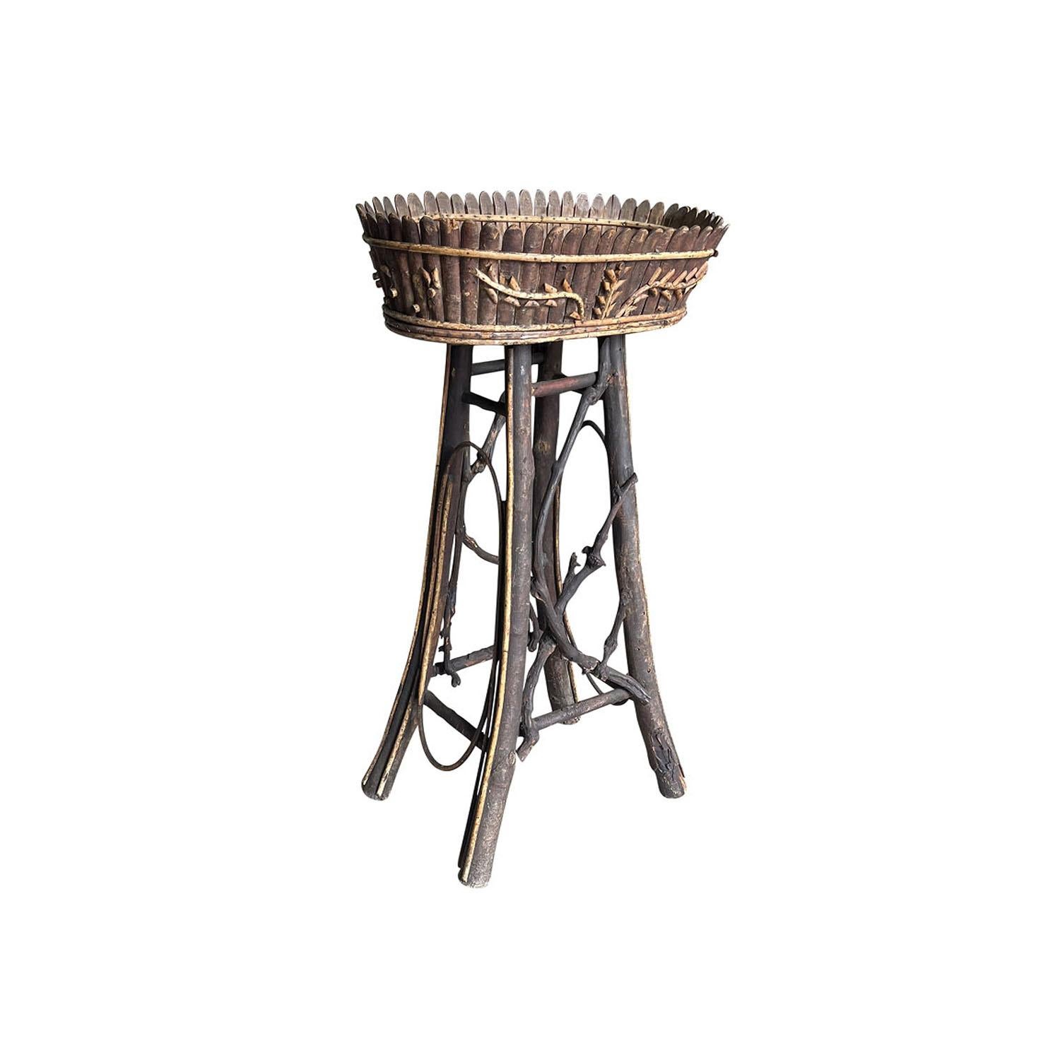 19th Century French Brienzer Style Jardiniere Haute Savoie - Antique Flower Basi For Sale 1