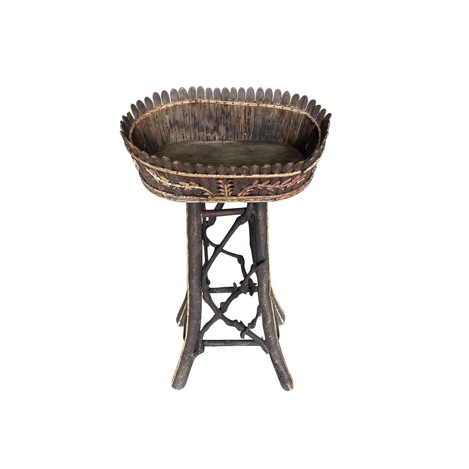 19th Century French Brienzer Style Jardiniere Haute Savoie - Antique Flower Basi For Sale 2