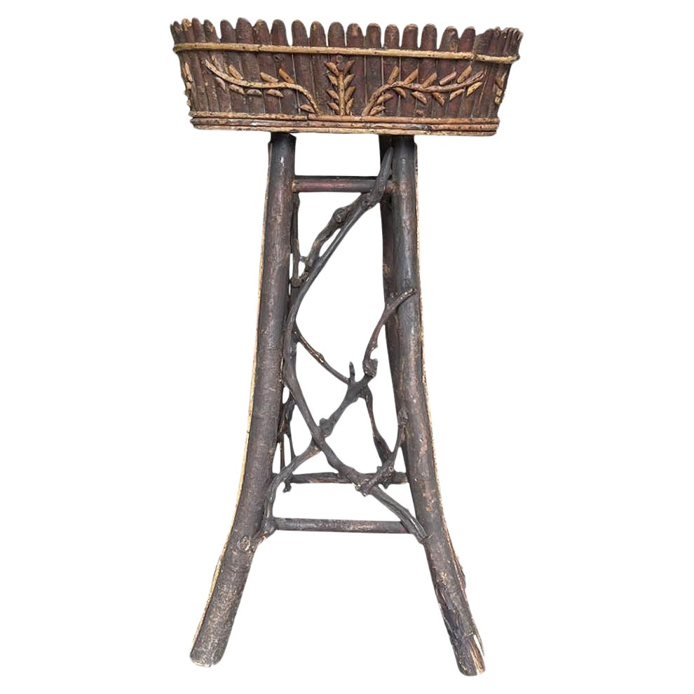 Jardinera Estilo Brienzer Francés Siglo XIX Alta Saboya - Basi Floral Antiguo en venta