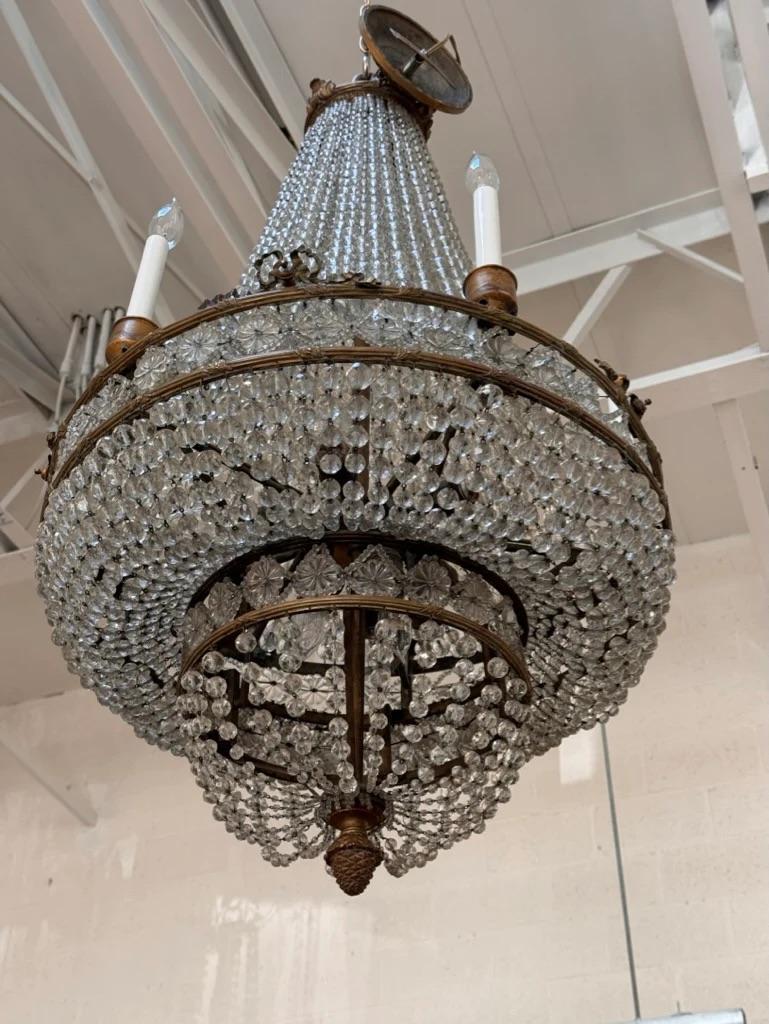 19th Century French Bronze and Crystal Empire Chandelier For Sale 2