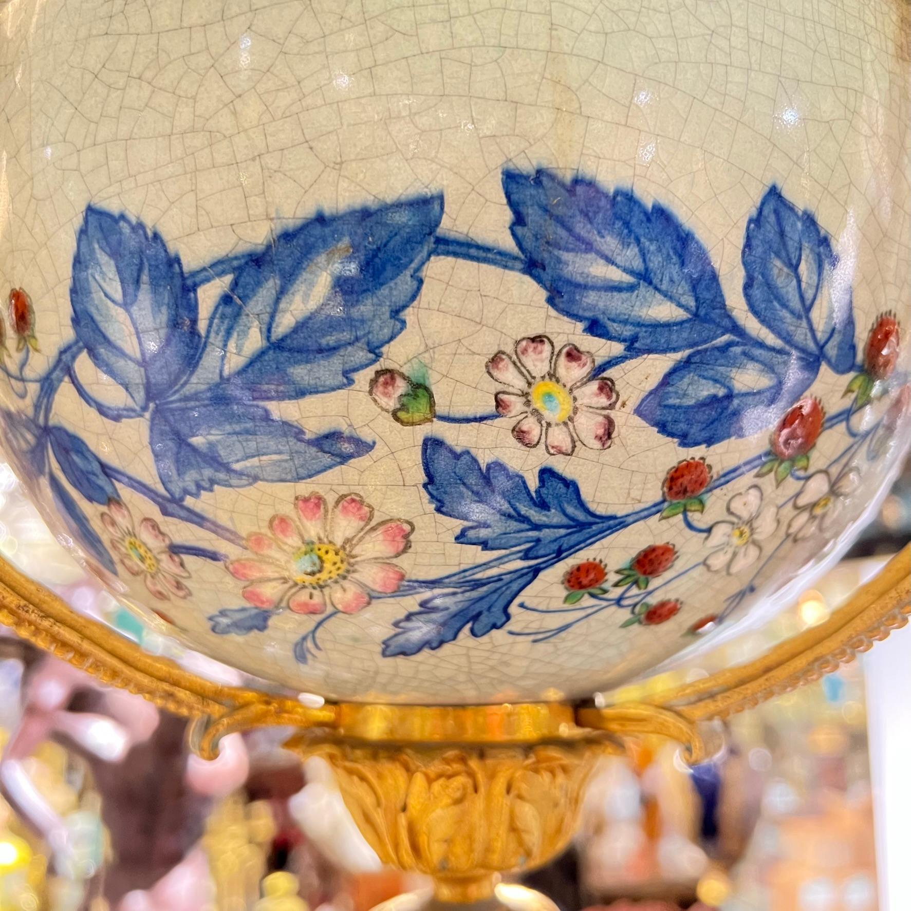 Lampada a olio a sospensione in bronzo e ceramica francese del XIX secolo di Gagneau in vendita 2
