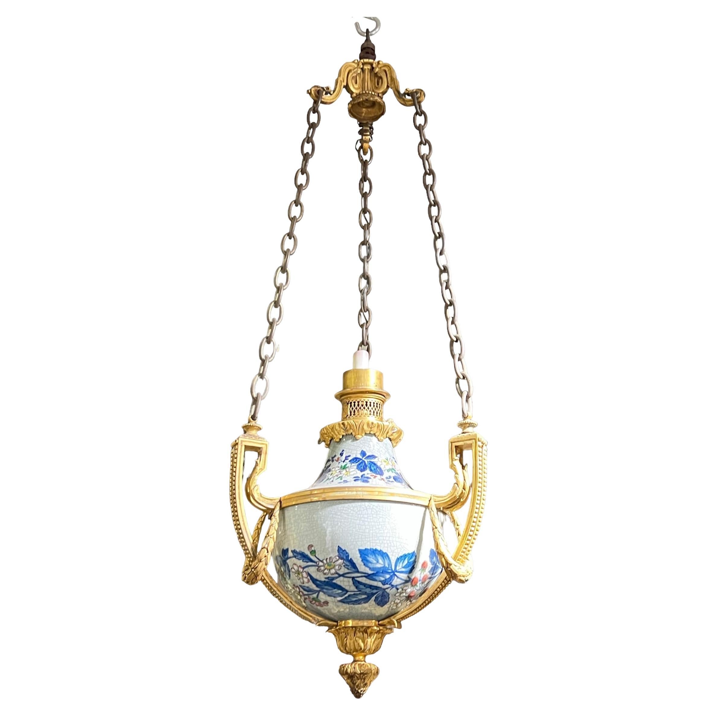 Lampe à huile française du 19e siècle en bronze et poterie de Gagneau en vente