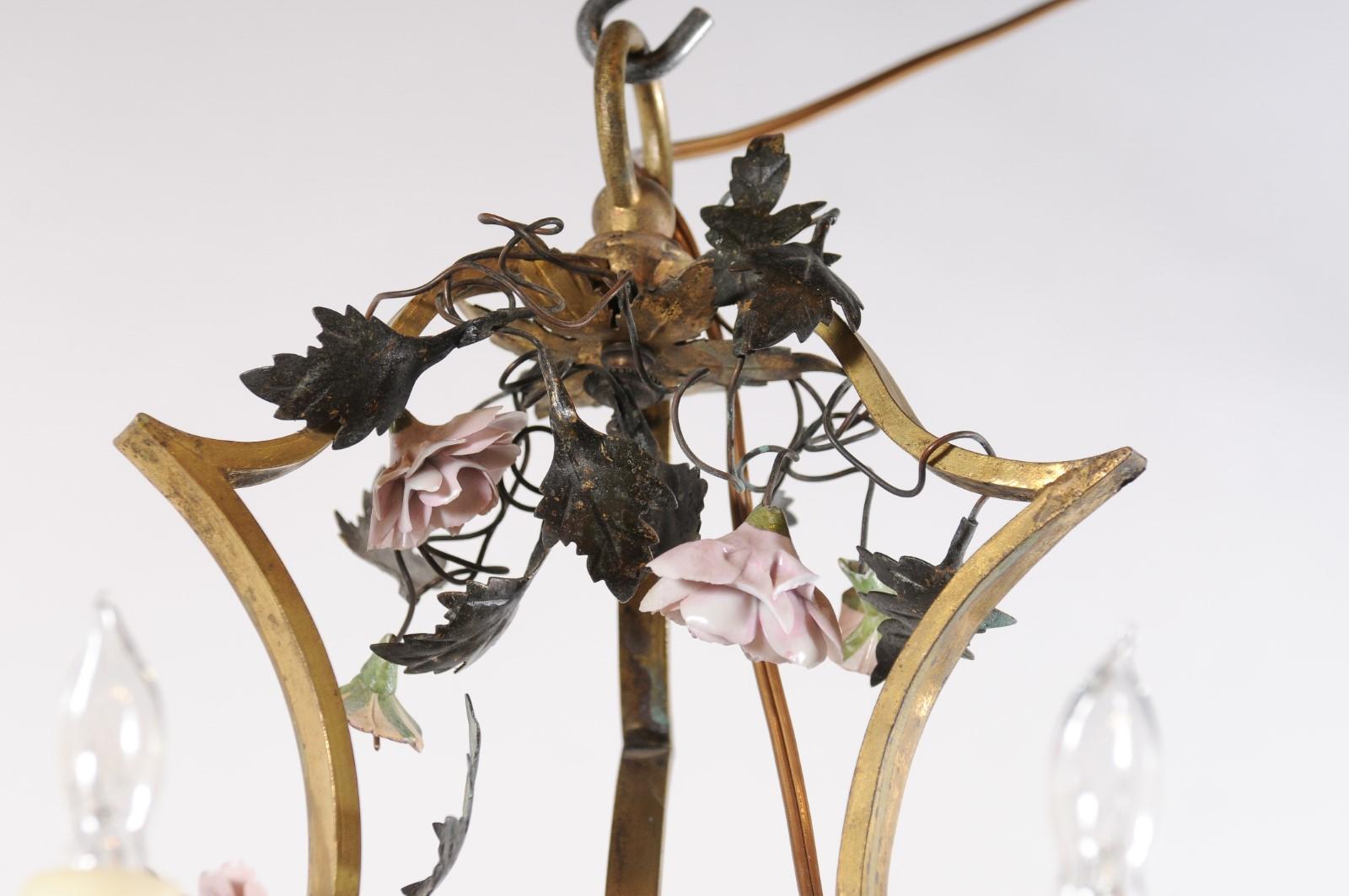 Cesto francese del XIX secolo in bronzo con 6 luci e fiori dipinti in porcellana in vendita 10