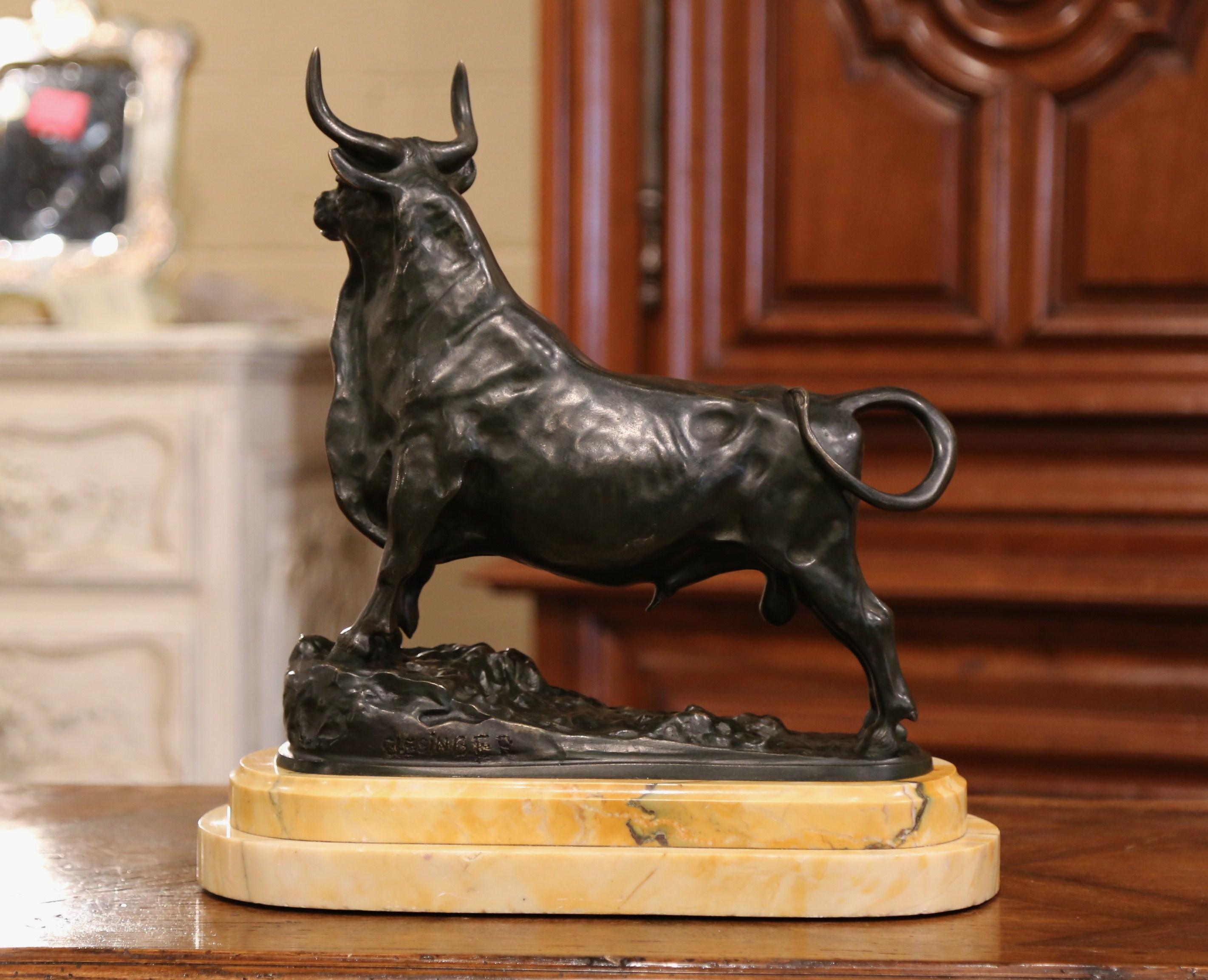 19th Century French Bronze Bull Sculpture on Beige Marble Base Signed Clesinger In Excellent Condition In Dallas, TX