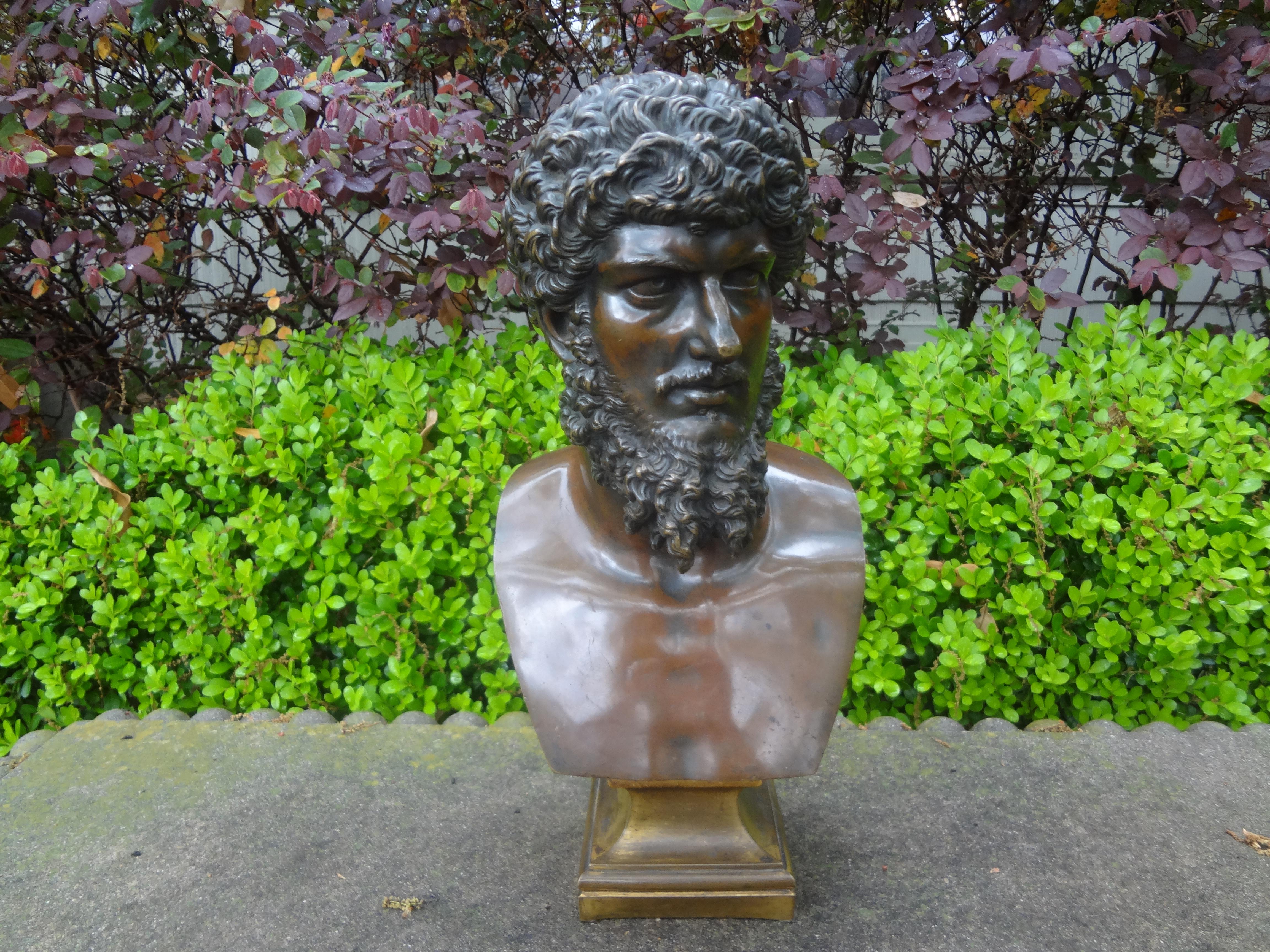 19th century French bronze bust sculpture of Emperor Lucius Varus . This handsome Grand Tour bronze bust of is in the manner of F. Bardedienne.
