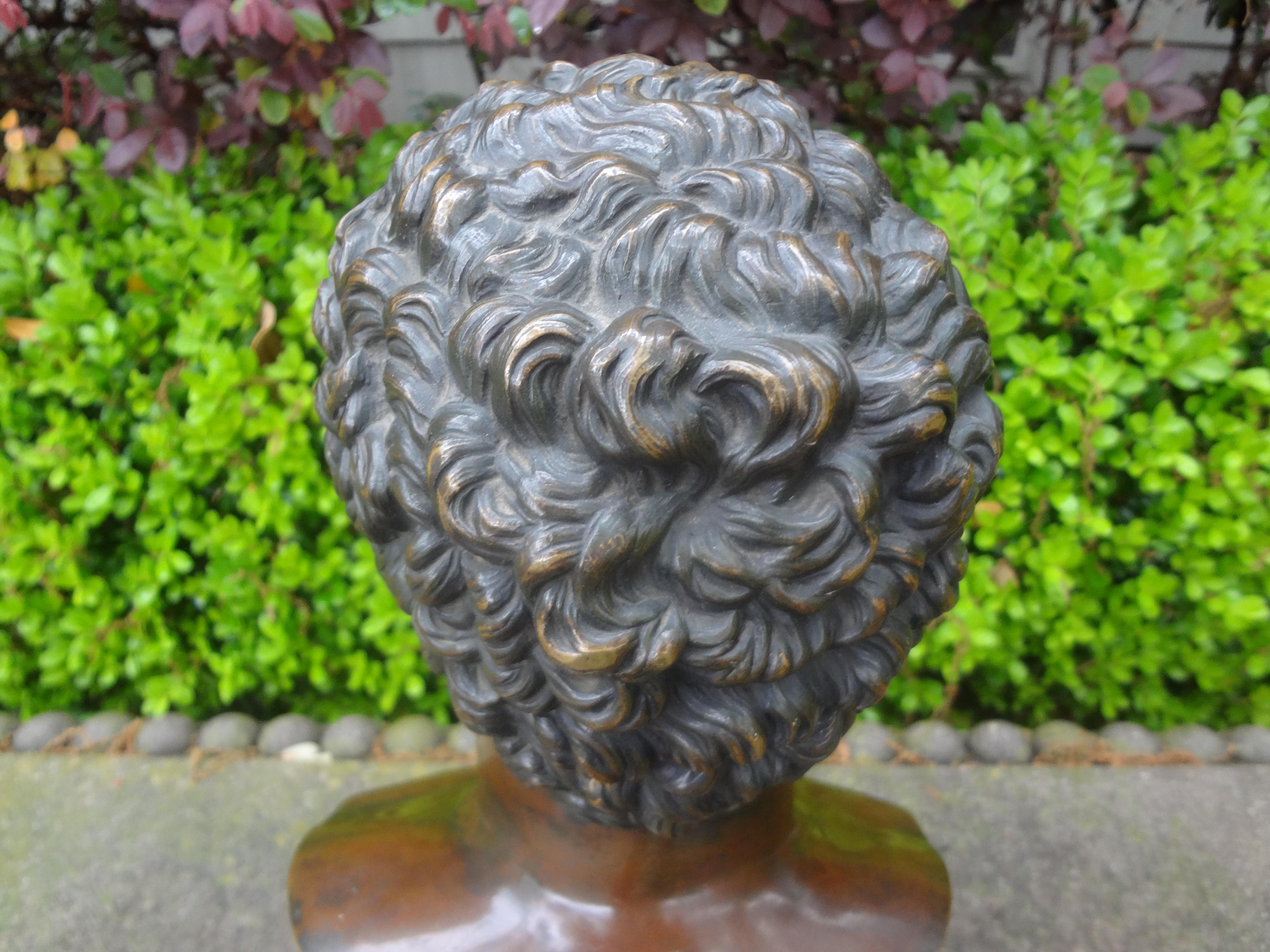 19th Century French Bronze Bust Sculpture of Emperor Lucius Varus For Sale 3