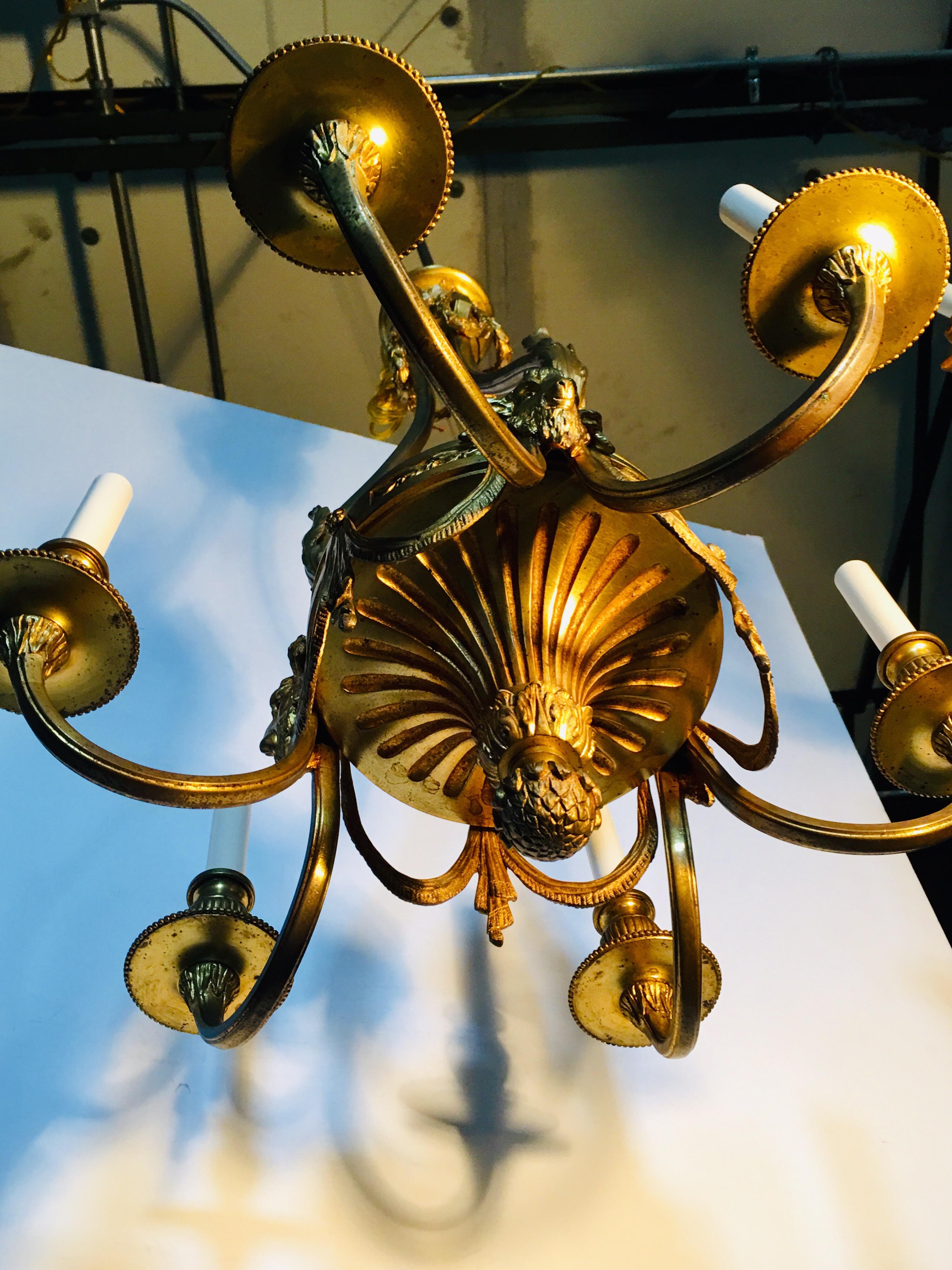 Molded 19th Century French Louis XVI Bronze Chandelier For Sale