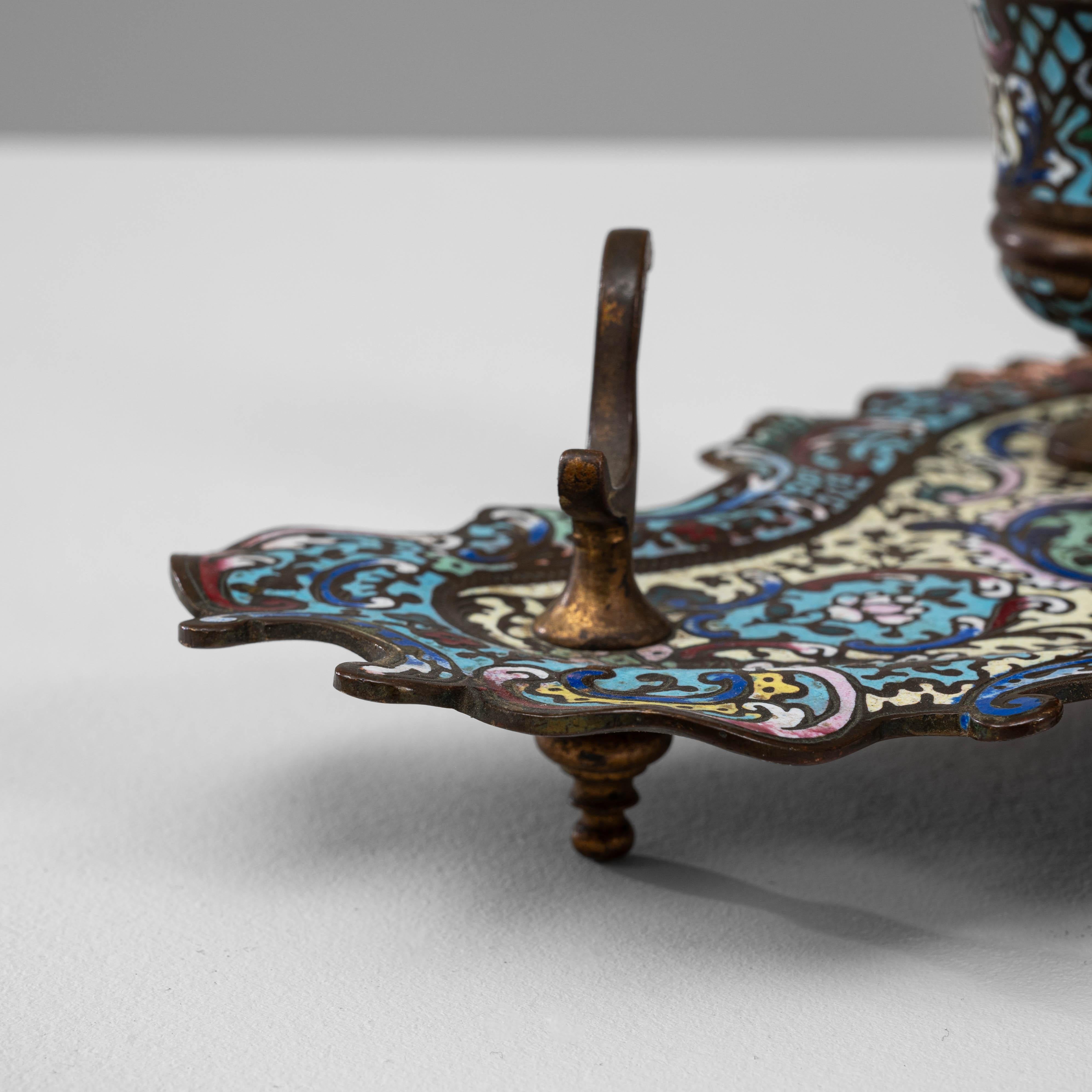 Calamaio da tavolo francese del XIX secolo in bronzo in vendita 4