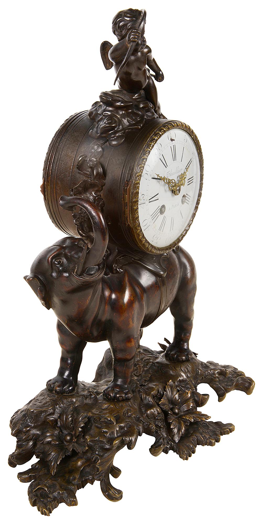 19th Century French Bronze Elephant Mantel Clock In Good Condition In Brighton, Sussex