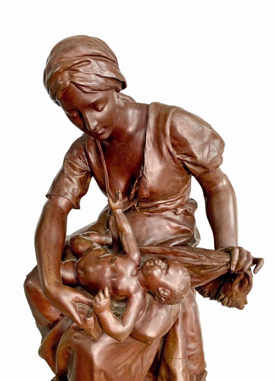 19th Century French Bronze Figural Group Depicting a Mother and Child by Detrier For Sale 6