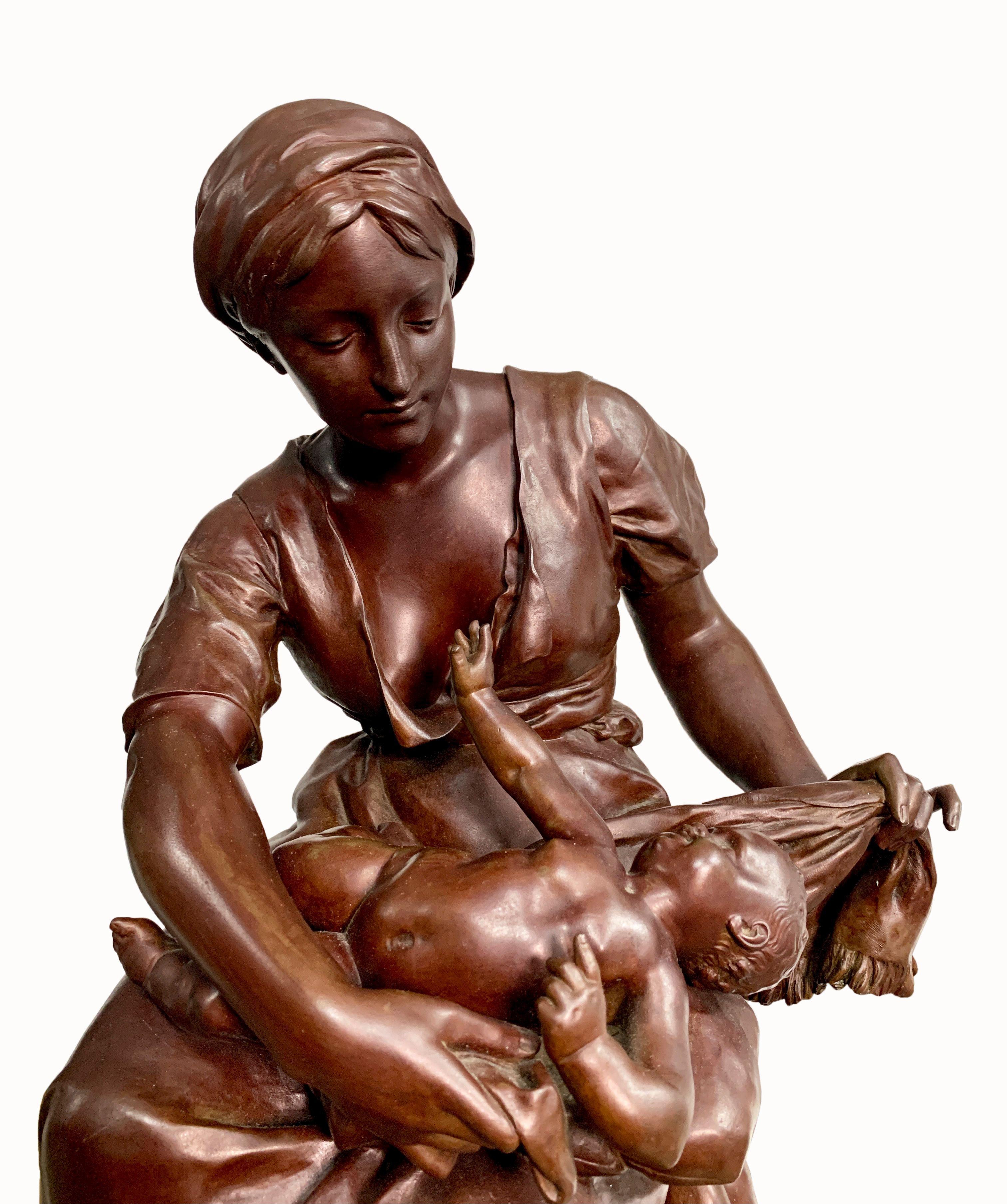 19th Century French Bronze Figural Group Depicting a Mother and Child by Detrier For Sale 4
