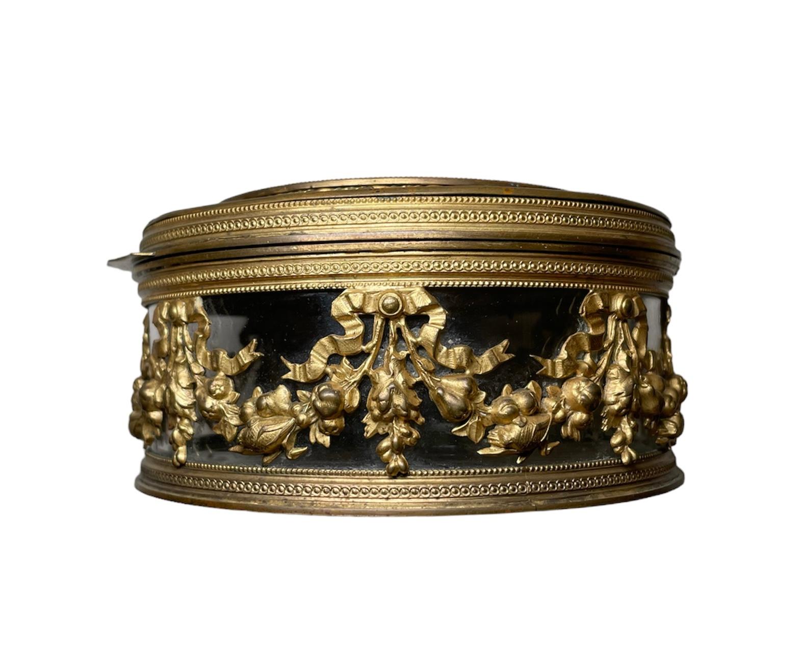 Inlay 19th Century French Bronze Metal Overlay Vanity Powder Glass Jar For Sale