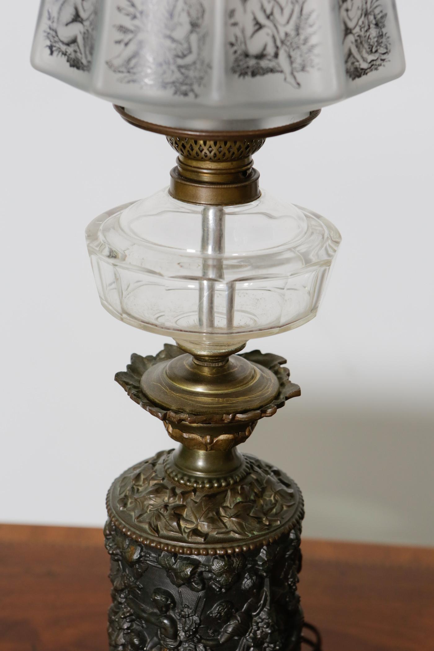 19th Century French Bronze Oil Table Lamp with Frosted Glass Shade 1