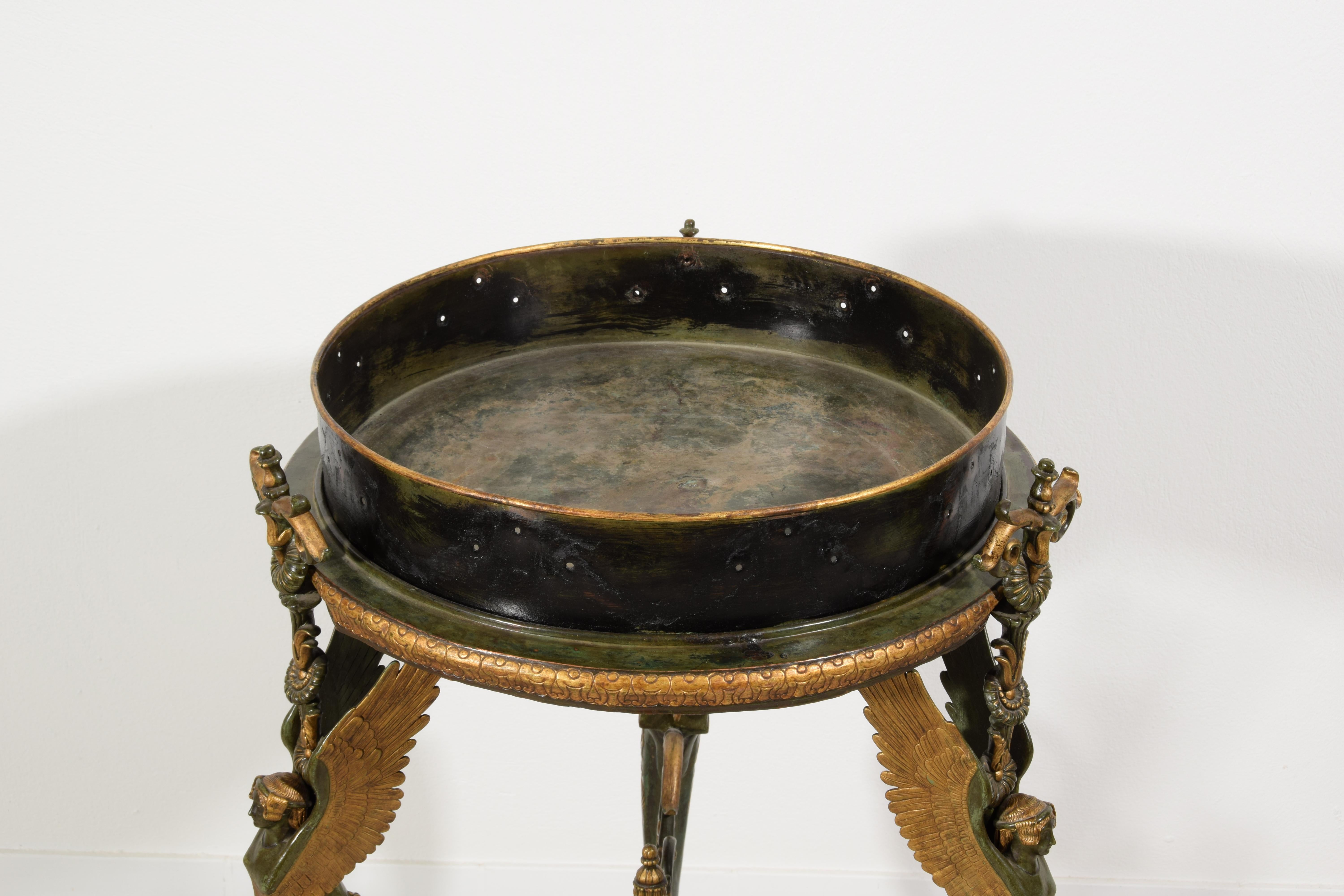 20e siècle, Jardinière ou Gueridon en bronze italien en vente 11