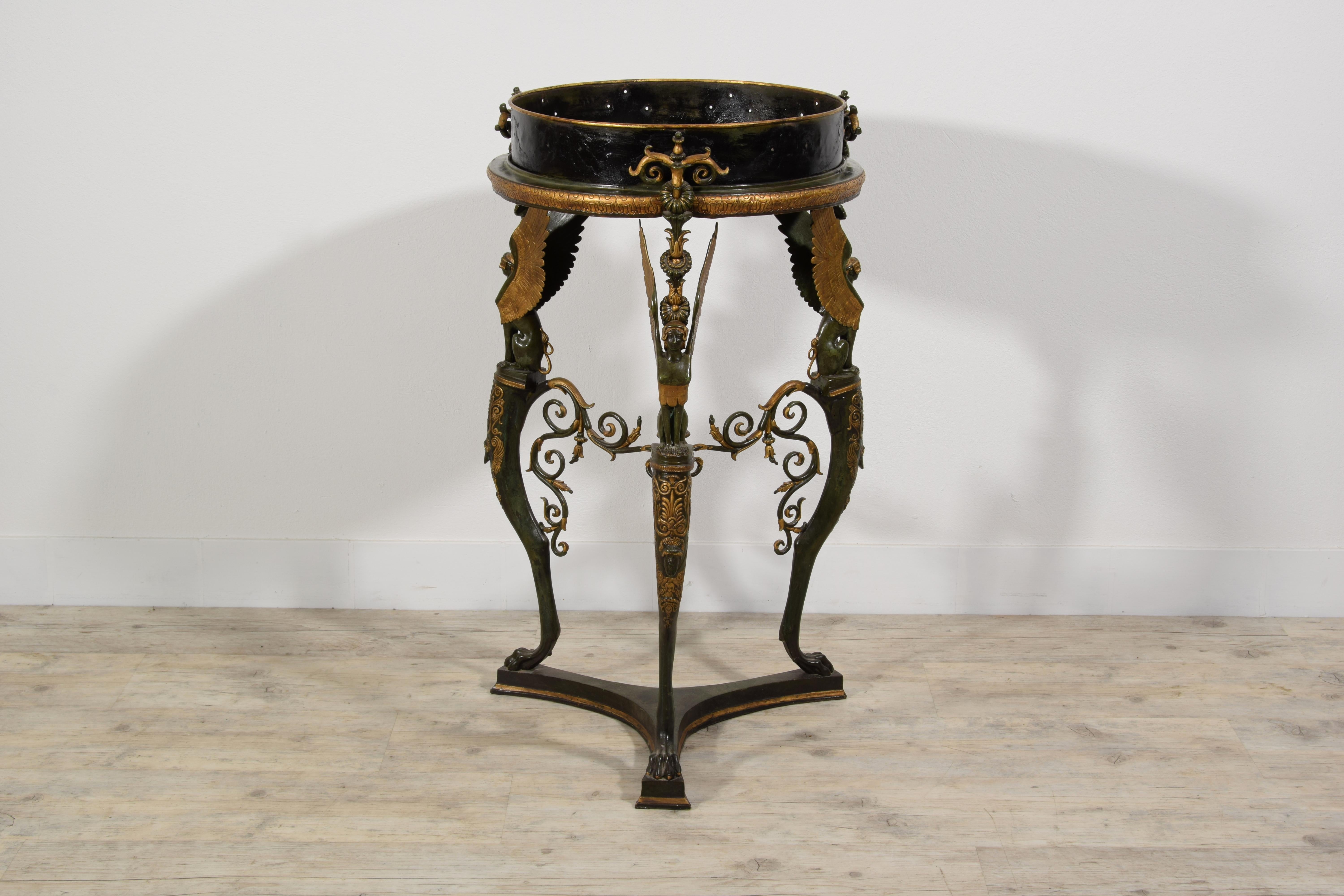Metal 19th Century, French Bronze Planter or Gueridon For Sale