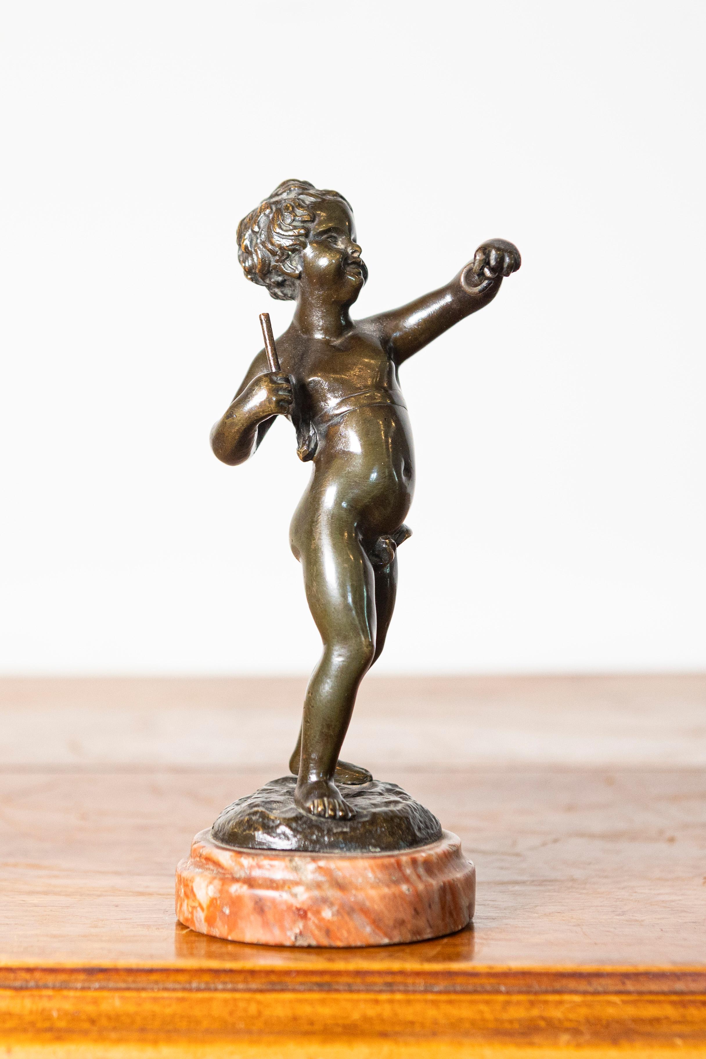 Questa affascinante scultura in bronzo francese del XIX secolo, firmata 