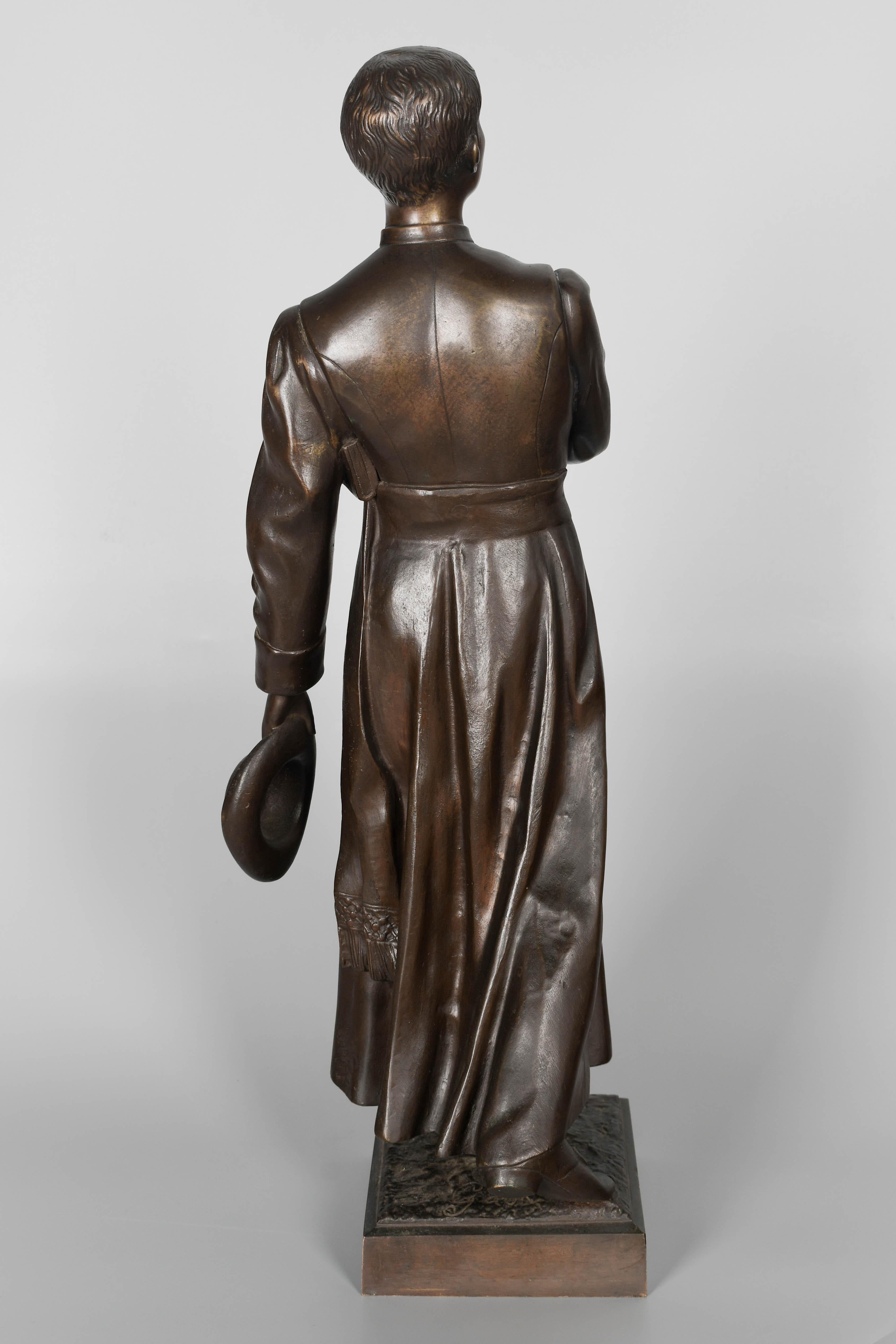 Français Sculpture française d'un prêtre du 19ème siècle en vente