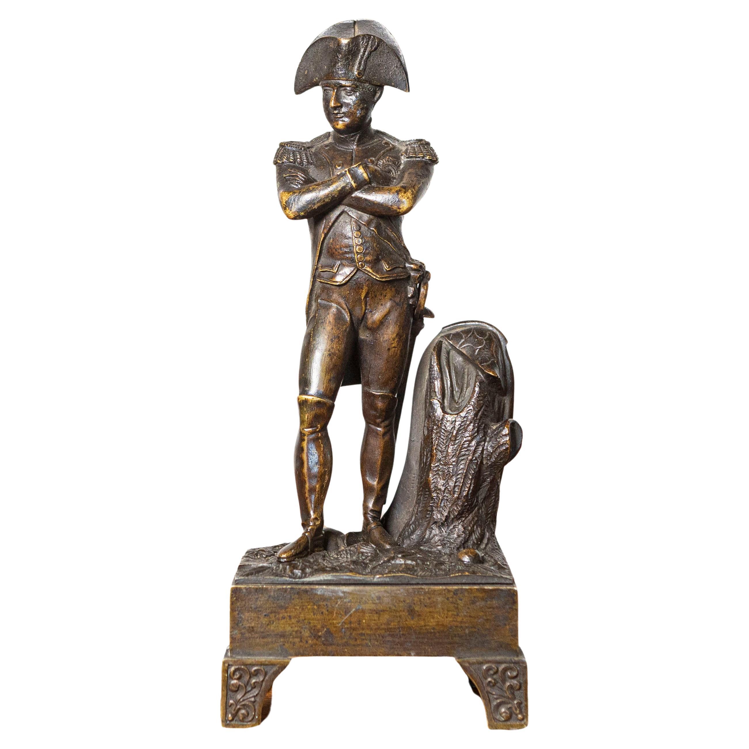 Estatuilla francesa de bronce del siglo XIX de Napoleón Bonaparte