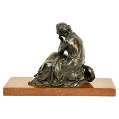 Scultura in bronzo francese del XIX secolo: donna con lira
