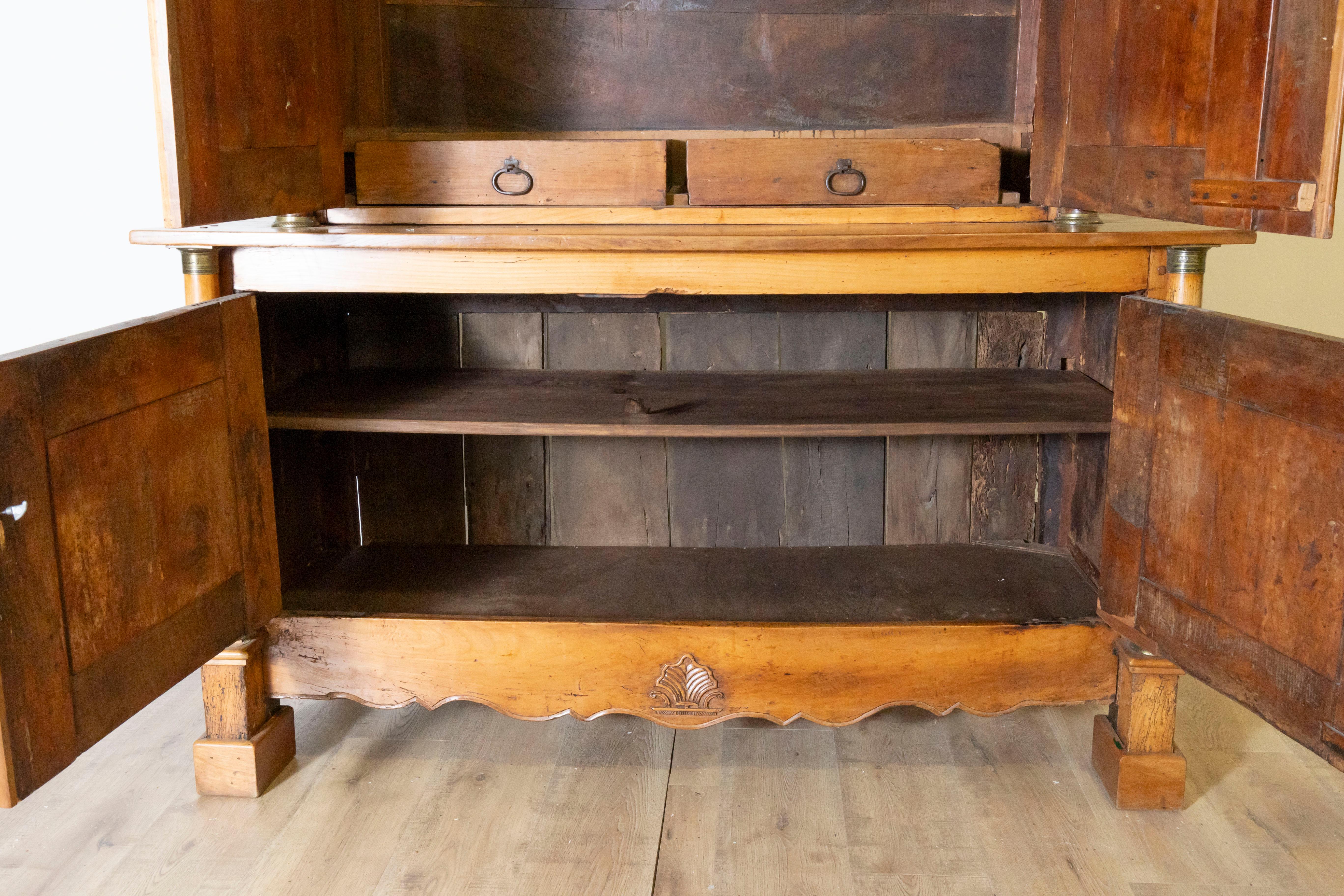 Französisches Buffet Deux Corps des 19. Jahrhunderts im Angebot 1