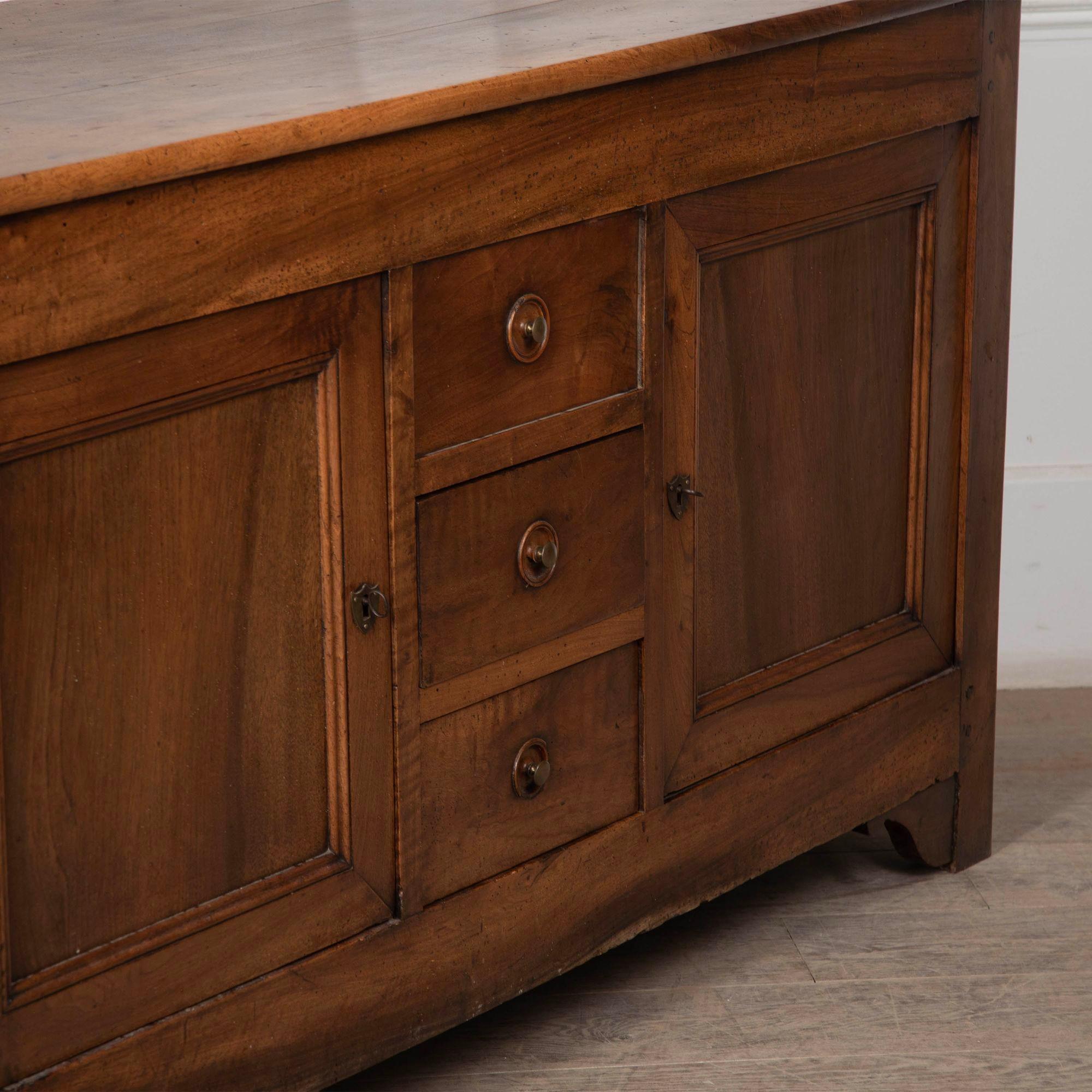 Buffet francese del XIX secolo Petrin in vendita 4