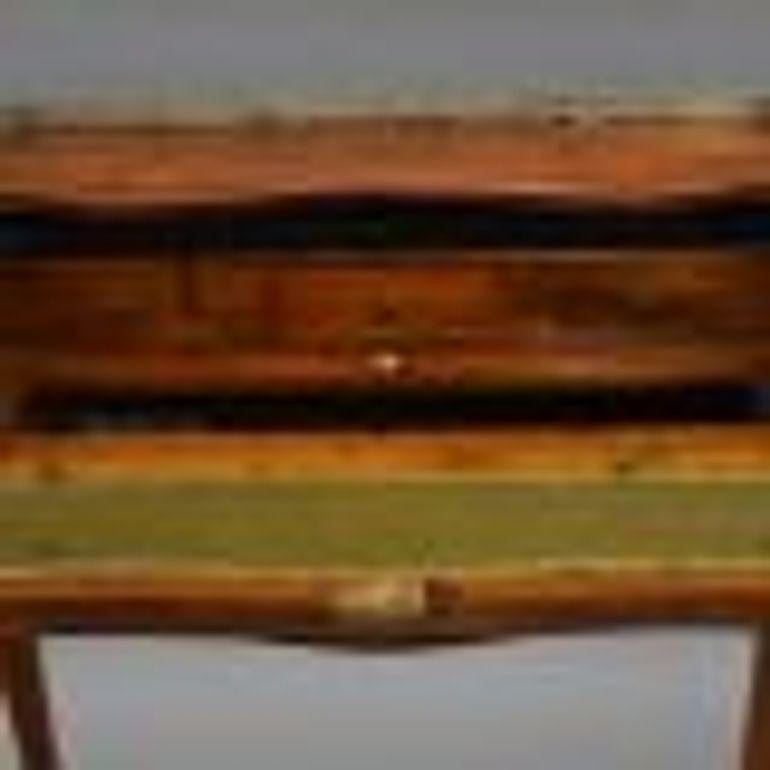 Palissandro Bureau De Dame francese del XIX secolo in vendita