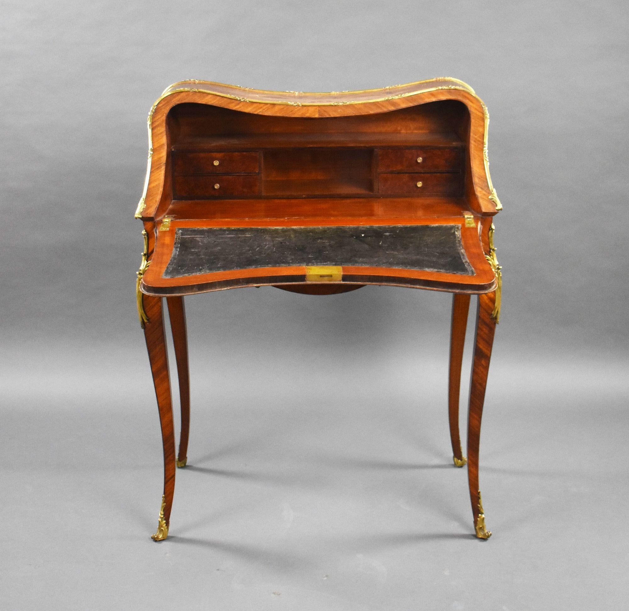 Bureau De Dame francese del XIX secolo in vendita 2