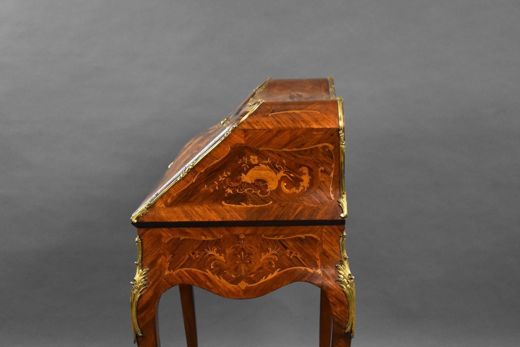 Bureau De Dame francese del XIX secolo in vendita 4