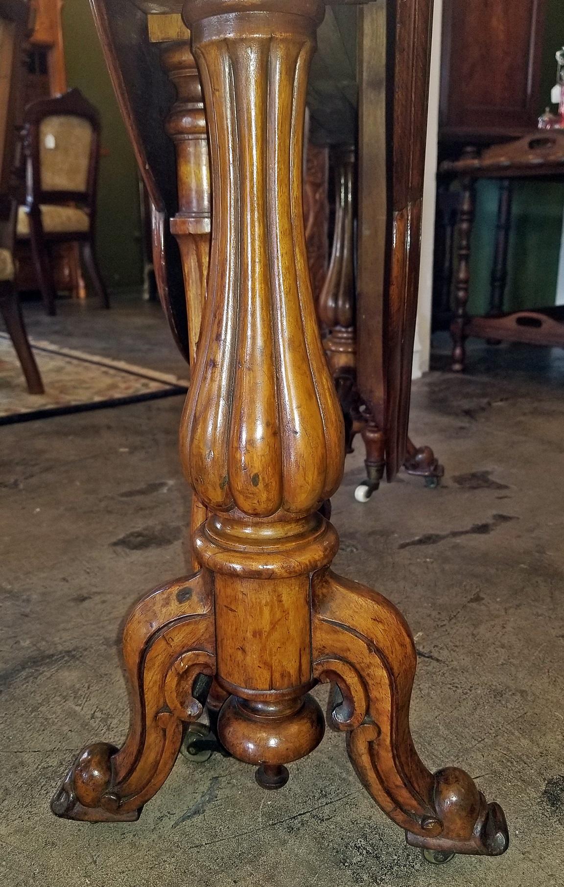 19th Century English Burl Walnut Sutherland Table For Sale 8