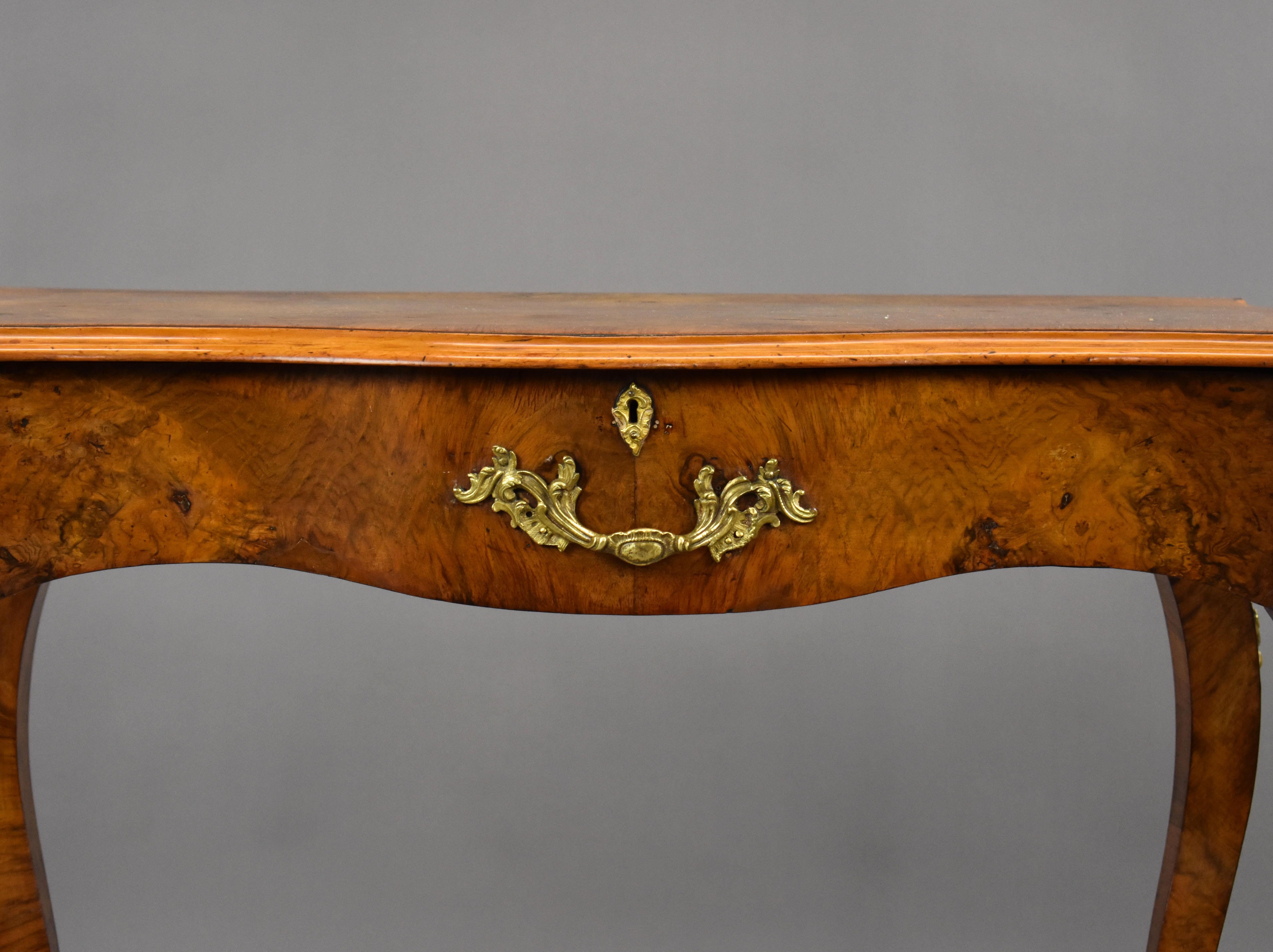 19th Century French Burl Walnut Writing Table For Sale 9