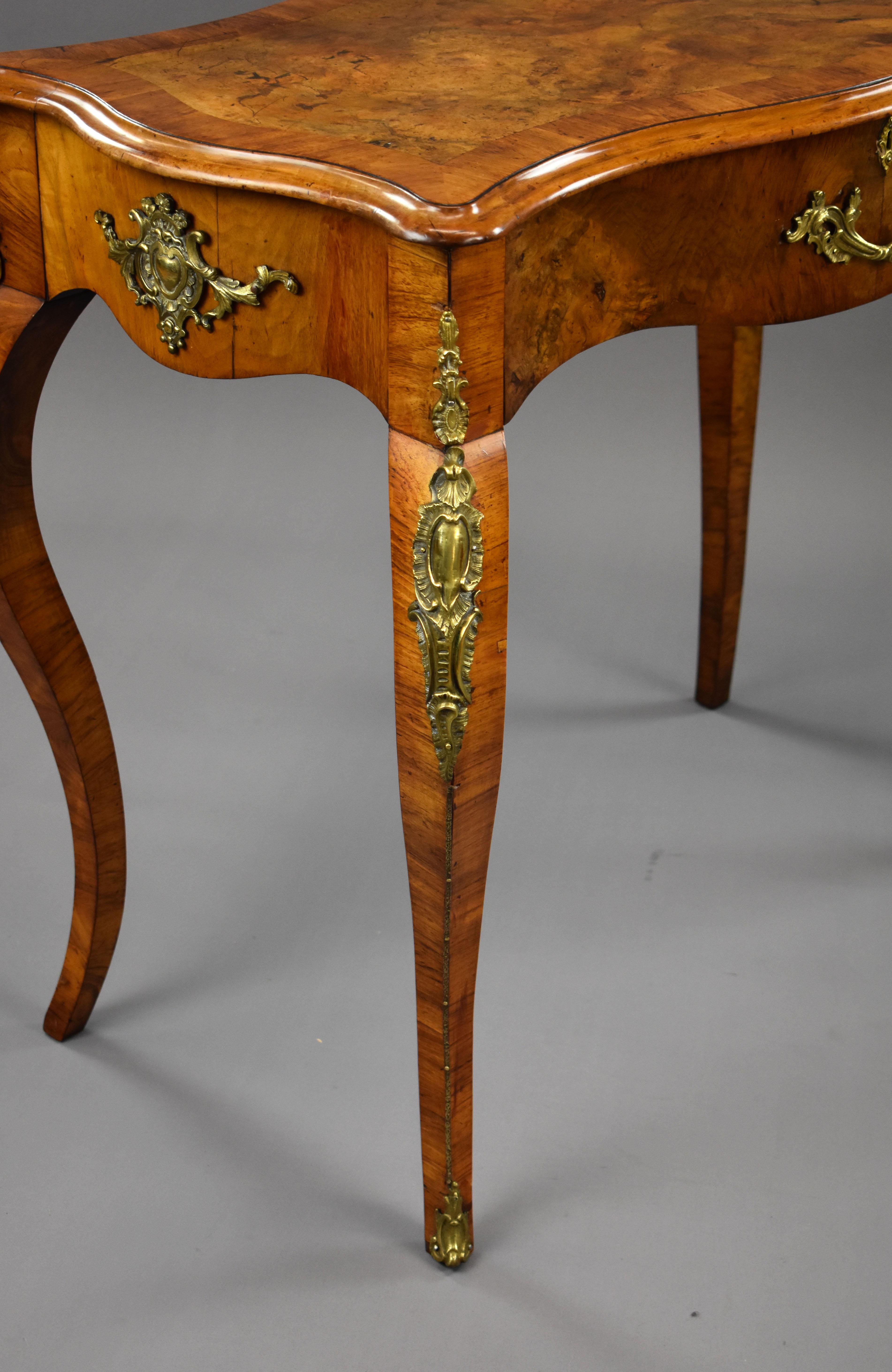 19th Century French Burl Walnut Writing Table For Sale 11