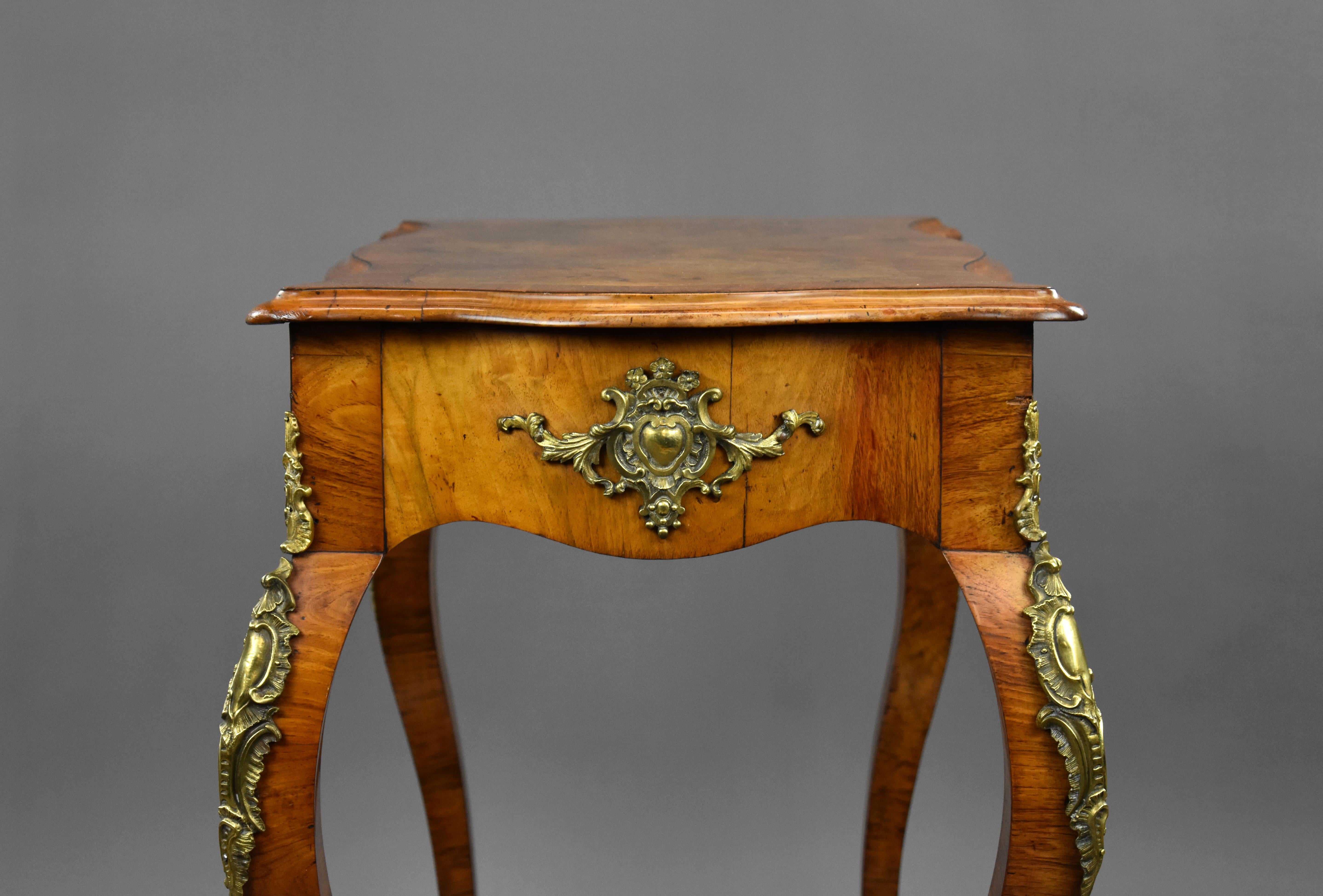 19th Century French Burl Walnut Writing Table For Sale 2