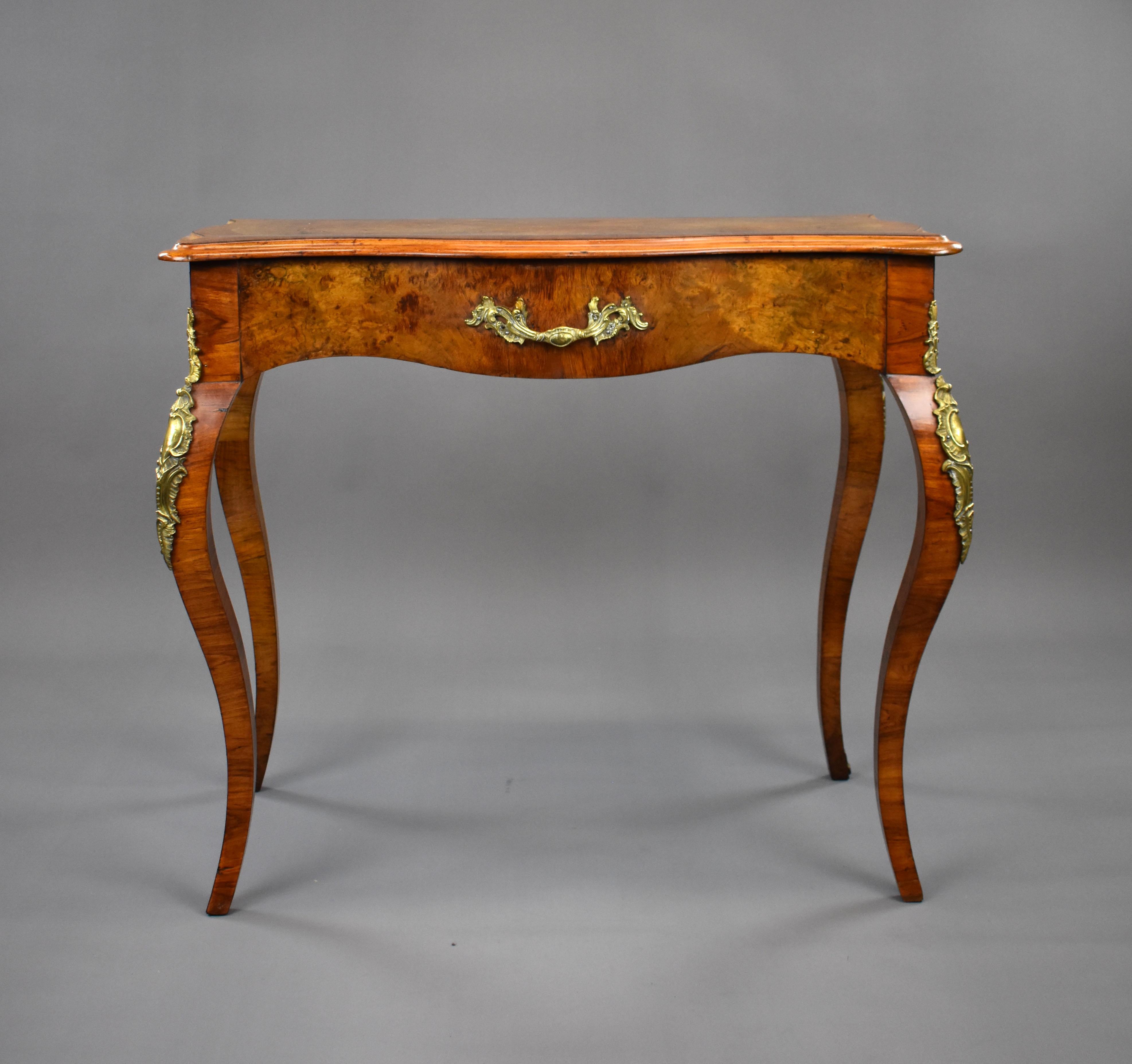 19th Century French Burl Walnut Writing Table For Sale 3