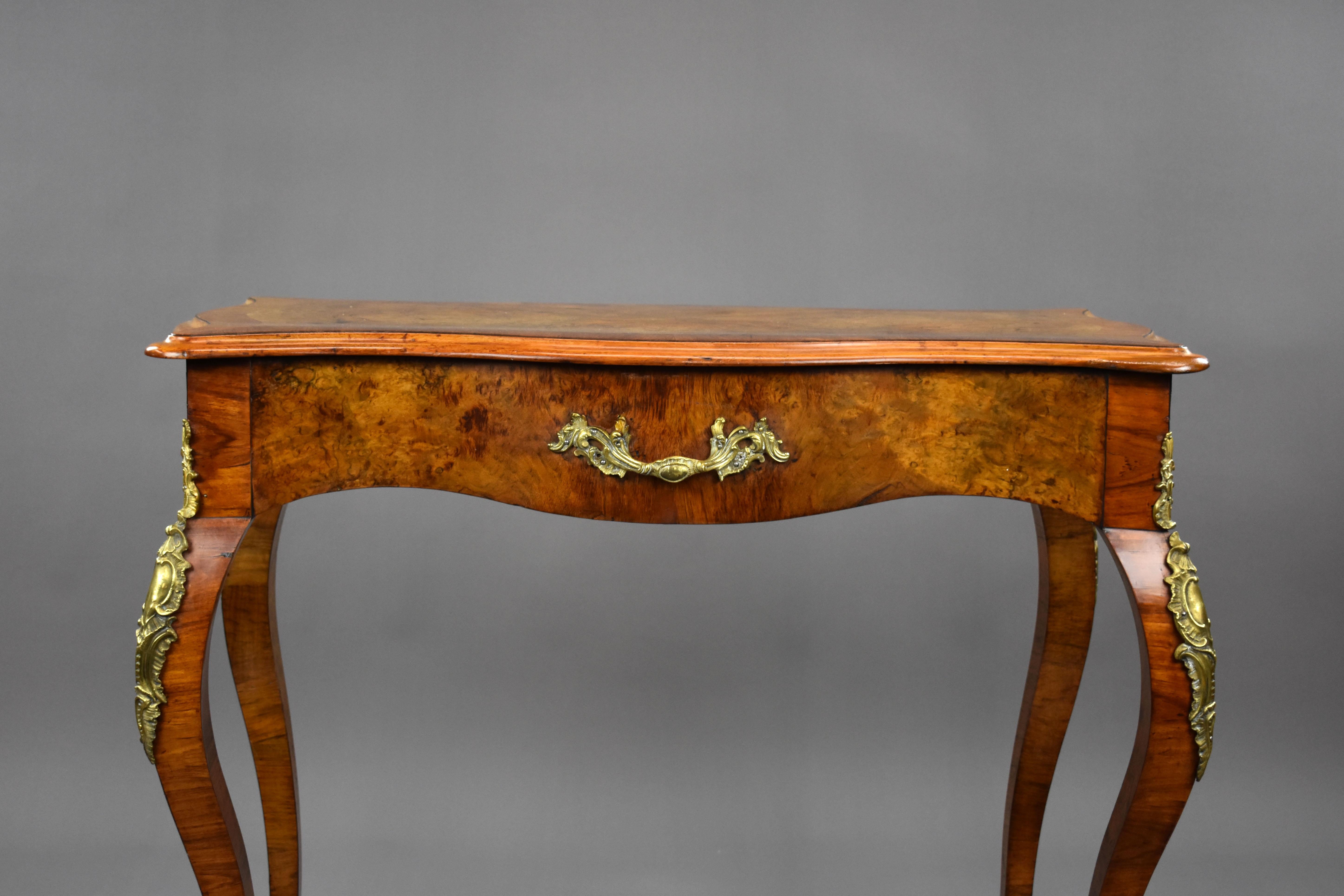 19th Century French Burl Walnut Writing Table For Sale 4