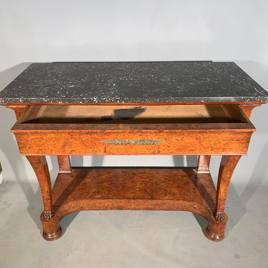 19th Century French Burr Walnut Console Table with Brass Mounts and Marble Top In Good Condition In Uppingham, Rutland