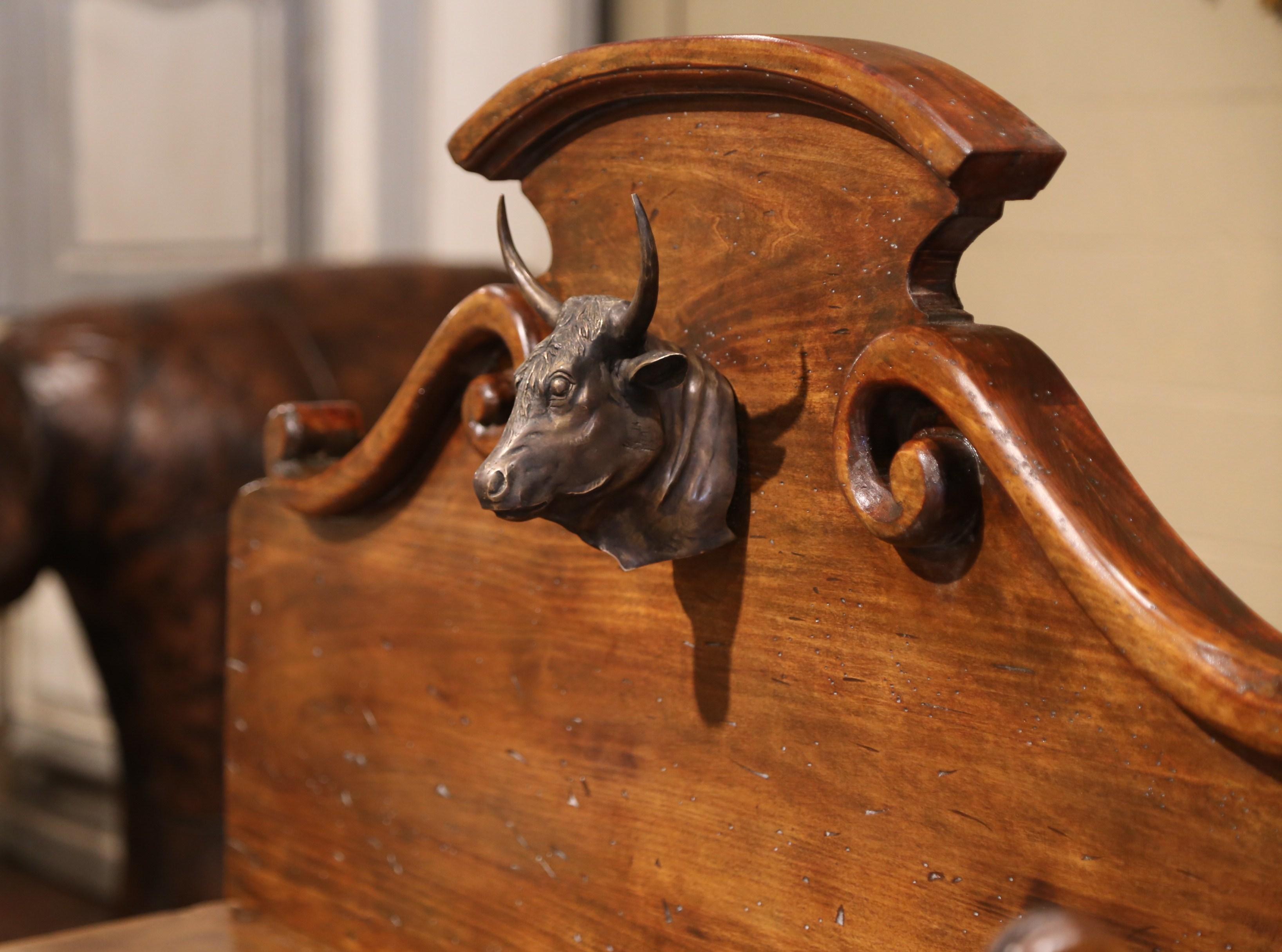 19th Century French Butcher Block with Bronze Bull Head and Antique Meat Knives 4