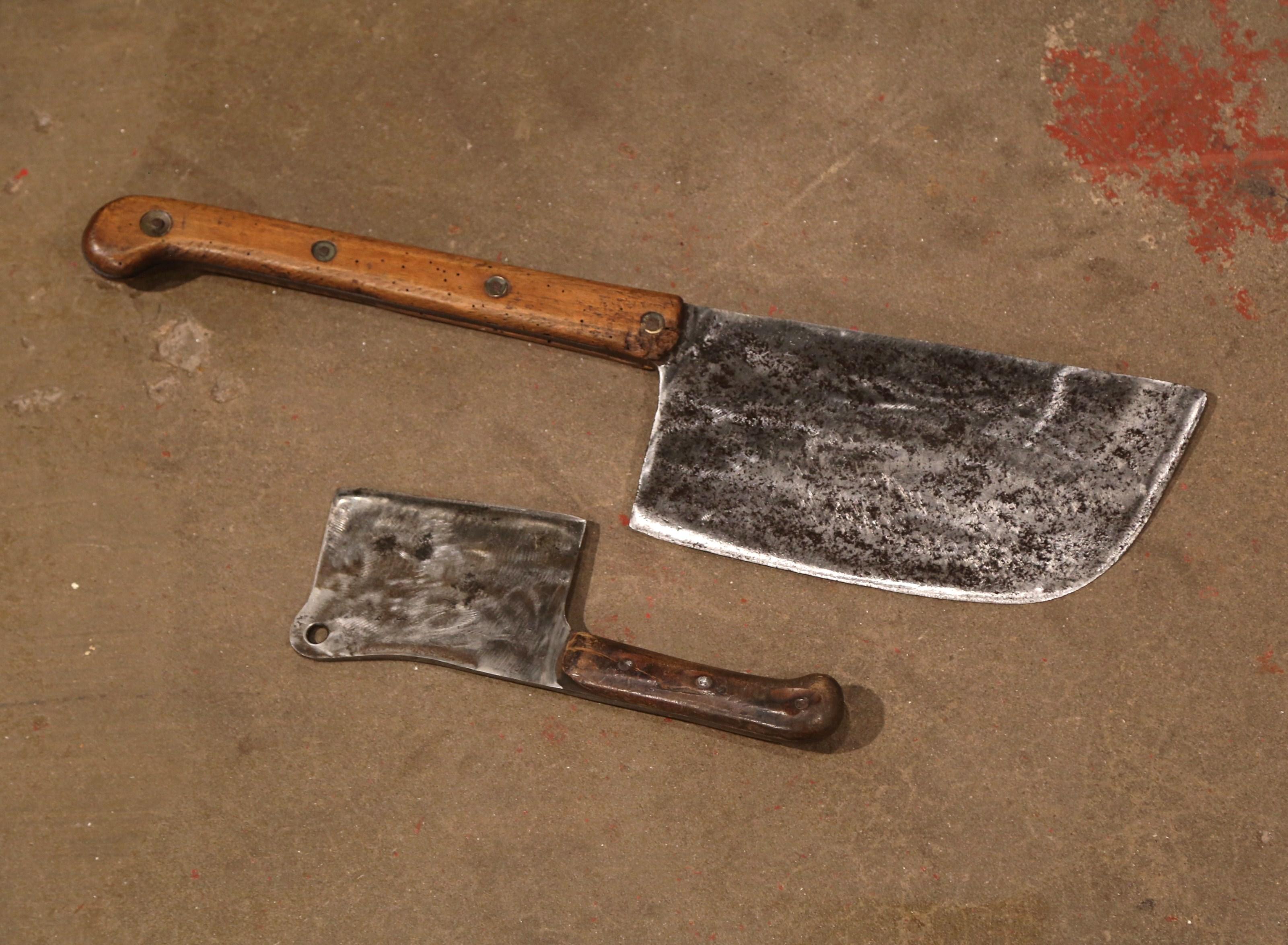 19th Century French Butcher Block with Bronze Bull Head and Antique Meat Knives 9