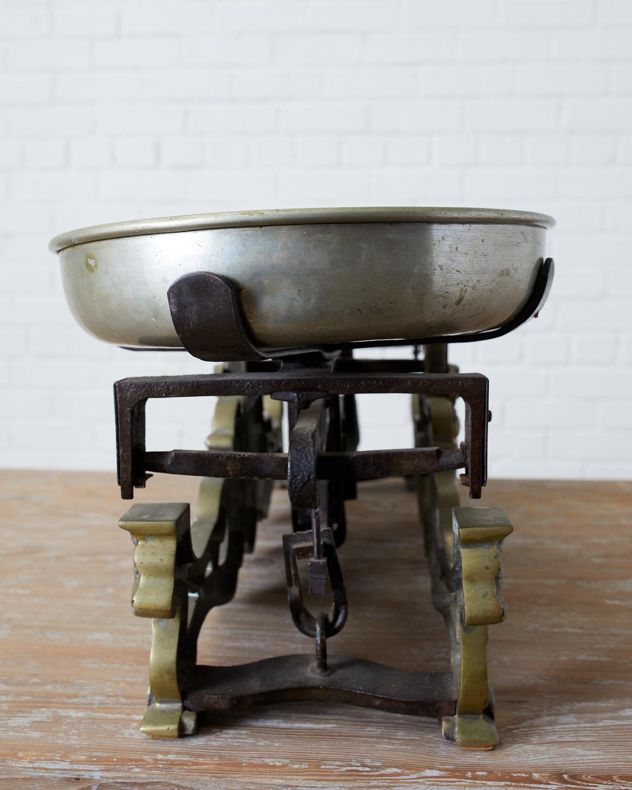 19th Century French Butcher Merchants Scale with Bowls 5
