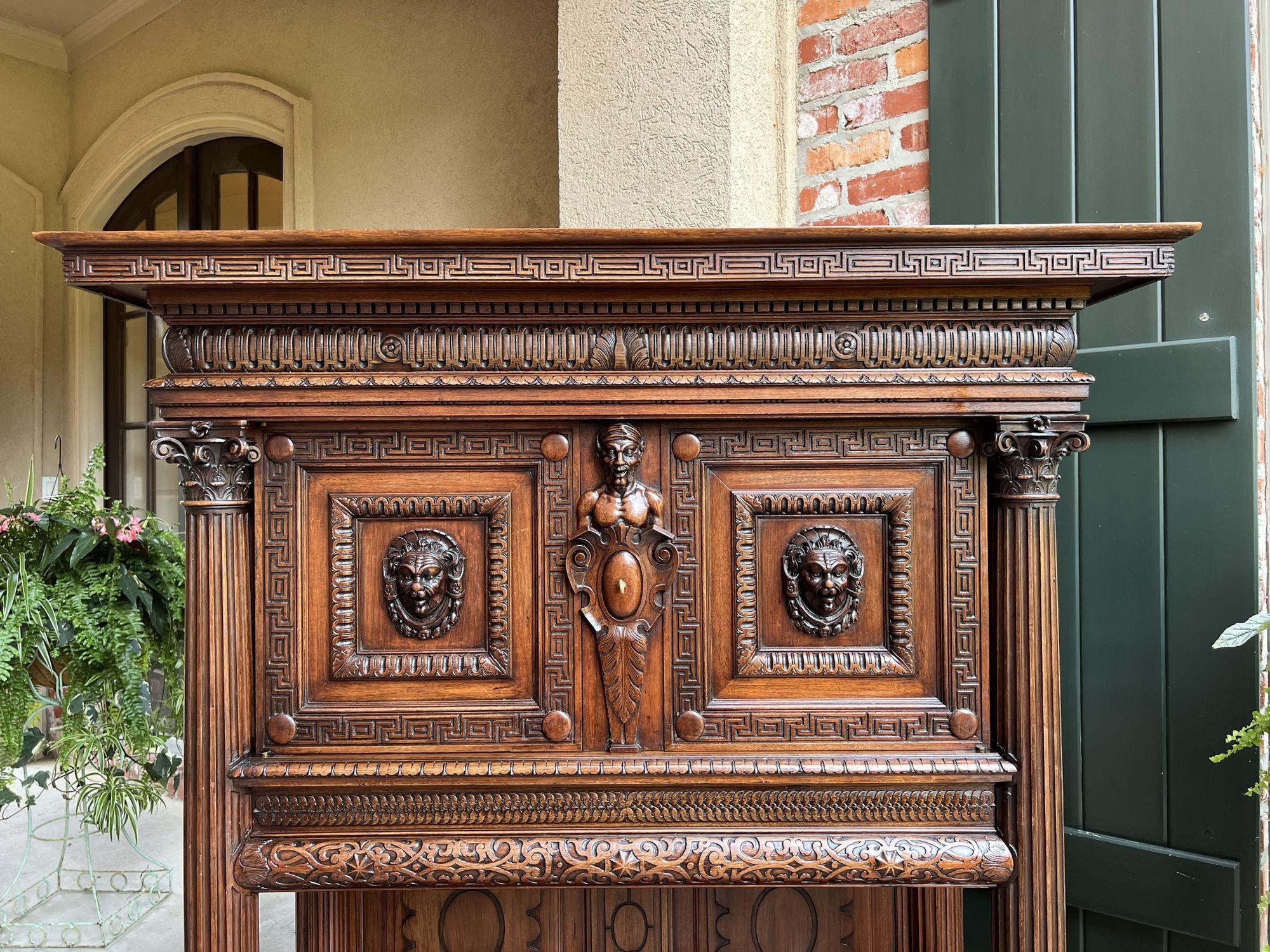 19th century French Cabinet Wine Liquor Greek Key Walnut Regency Sideboard For Sale 1