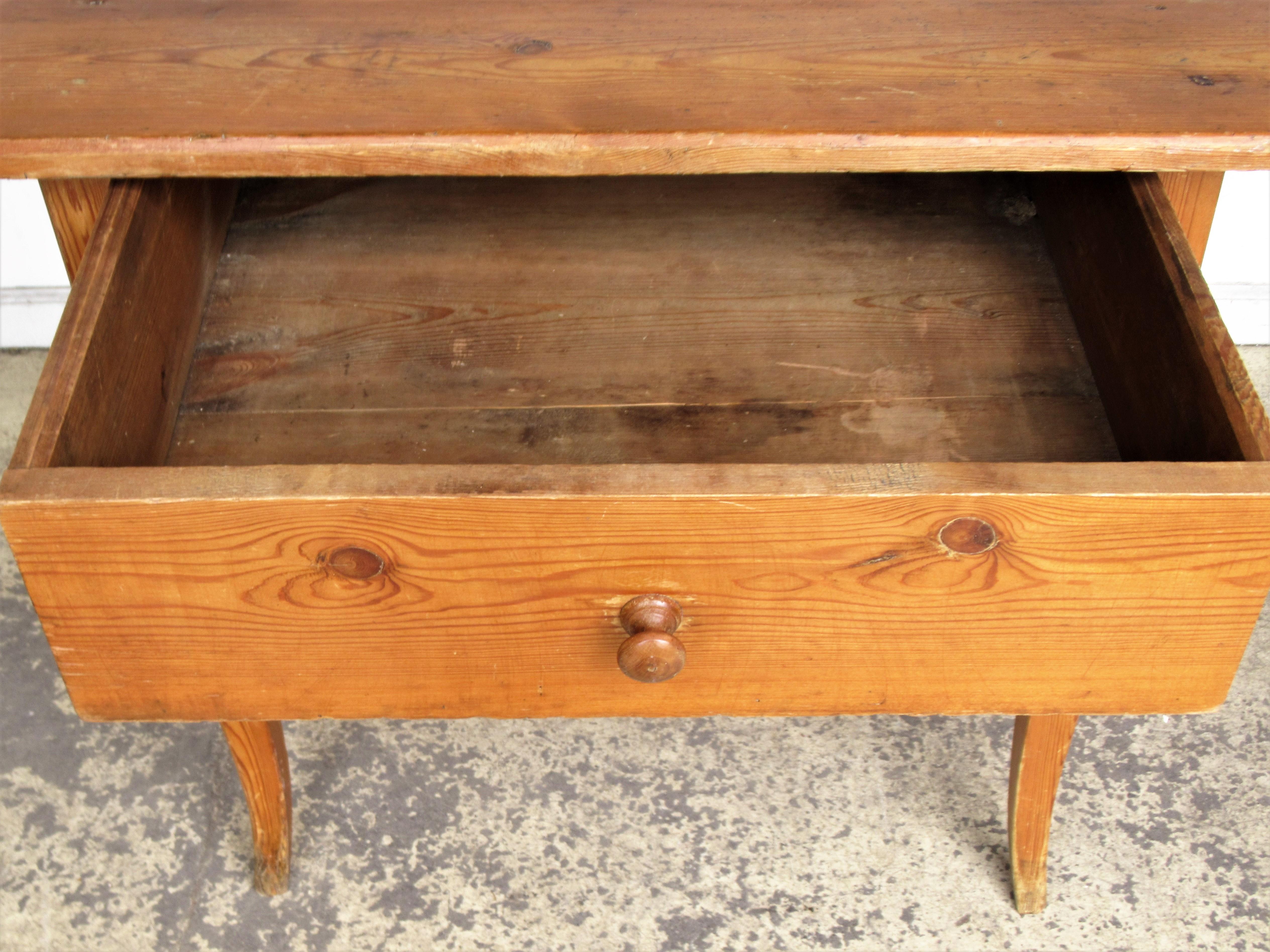 Country  Antique 19th Century French Canadian Pine Work Table For Sale