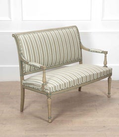 Canapé français du 19e siècle