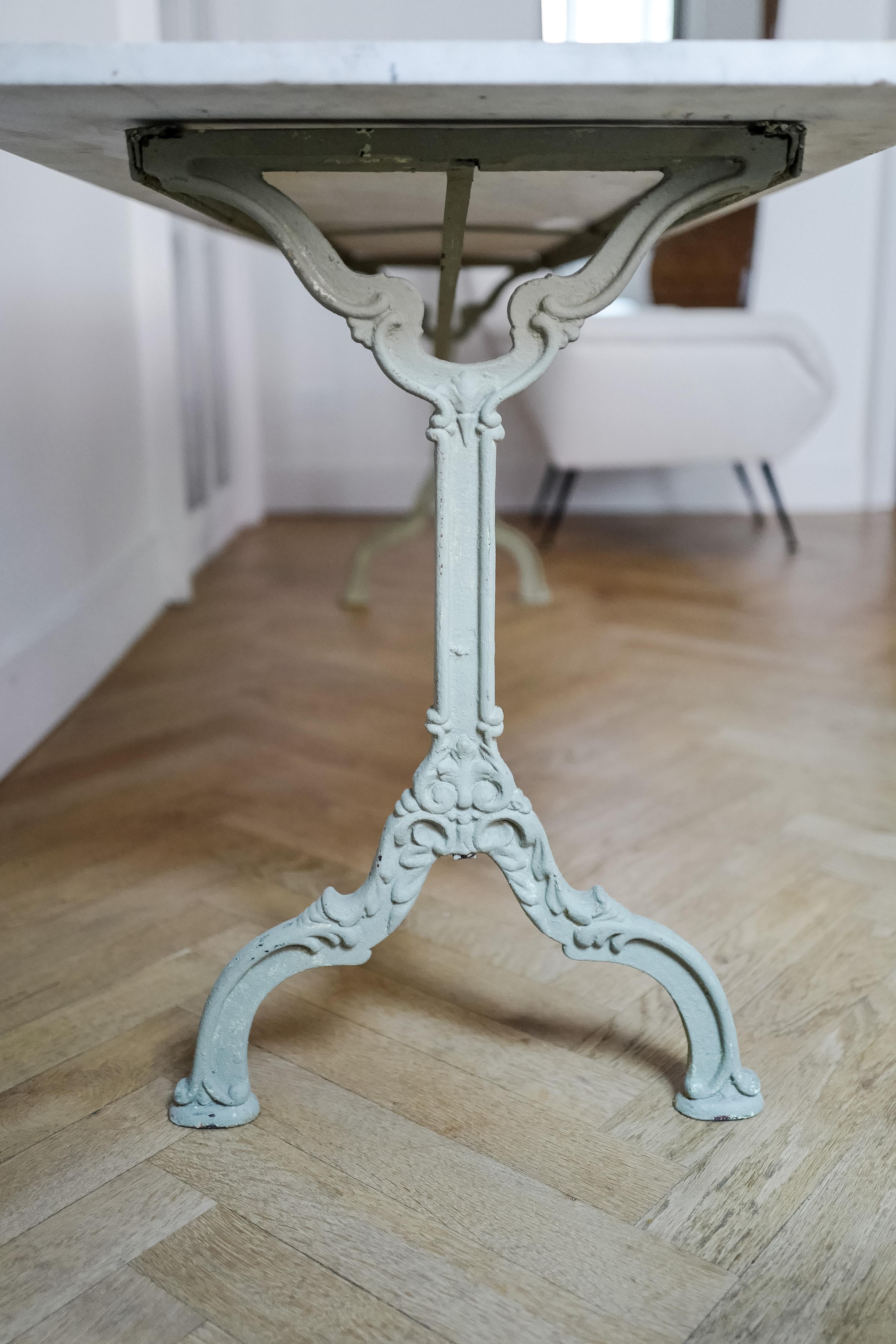 French Provincial 19th Century French Cararra Marble and green/grey Cast Iron Garden Dining Table For Sale